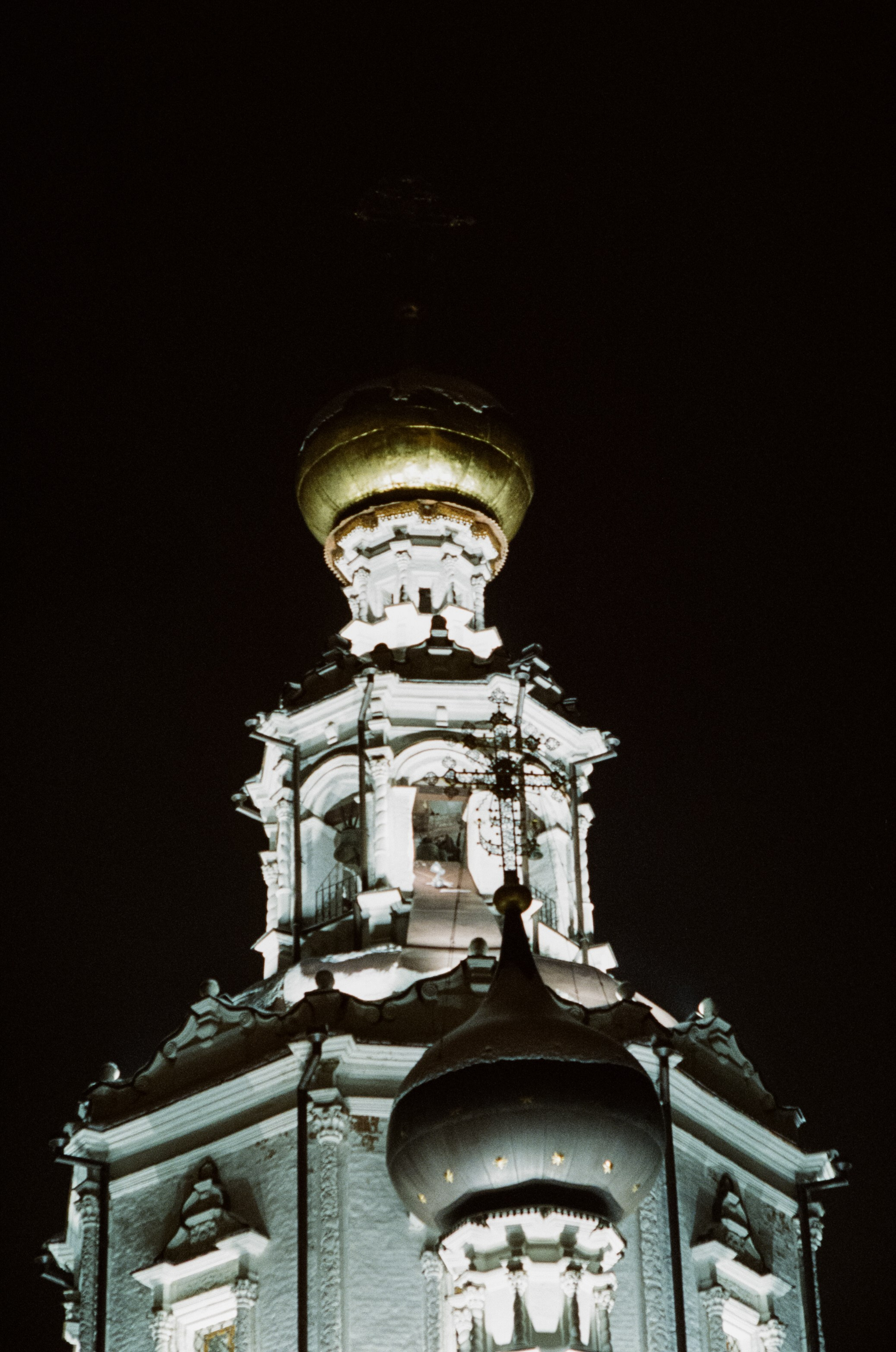 SFL 500T (Kodak Vision 3 500T) / Canon T80 / Canon FD 85 mm f1.2 L