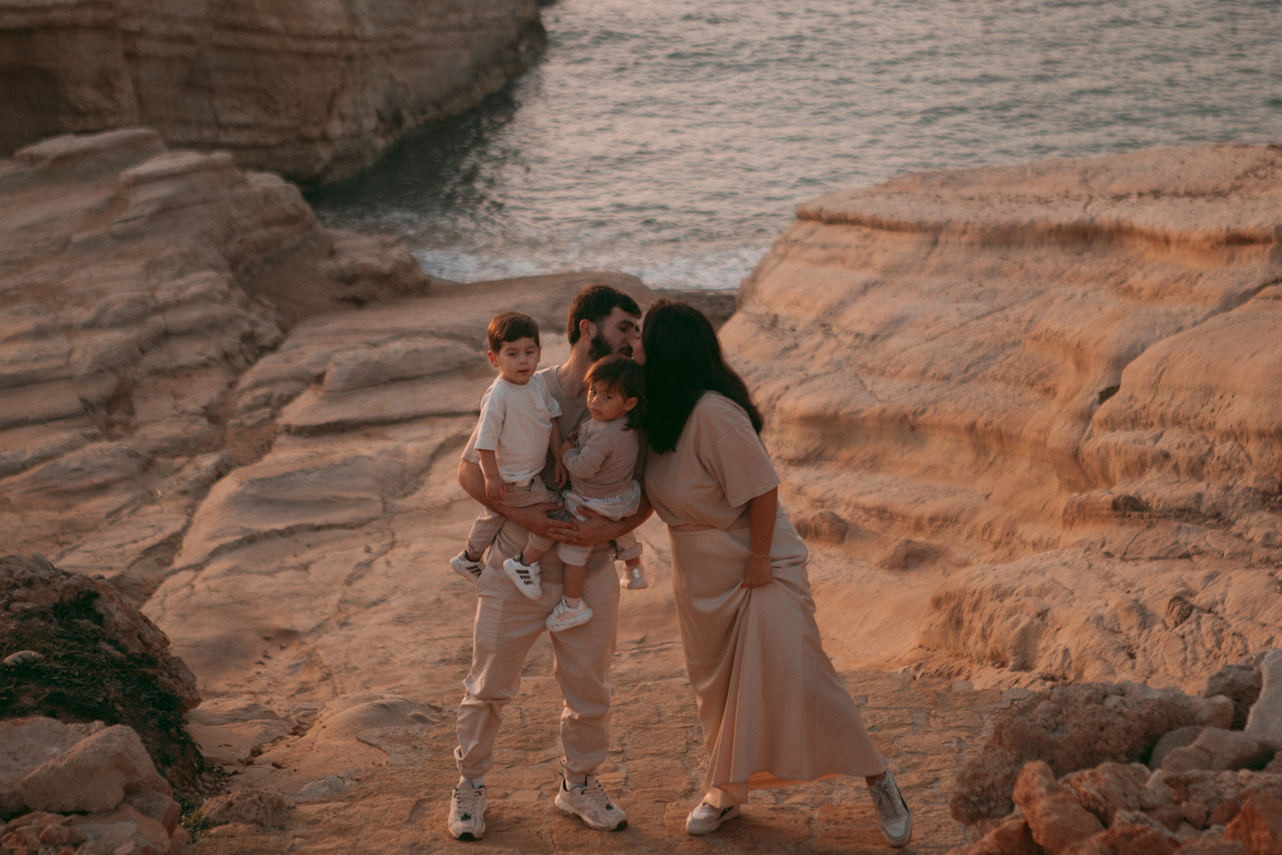 Афина + 1. Про вас, самых близких и хвостиков. Фотограф на Кипре, Ксения Бурдель