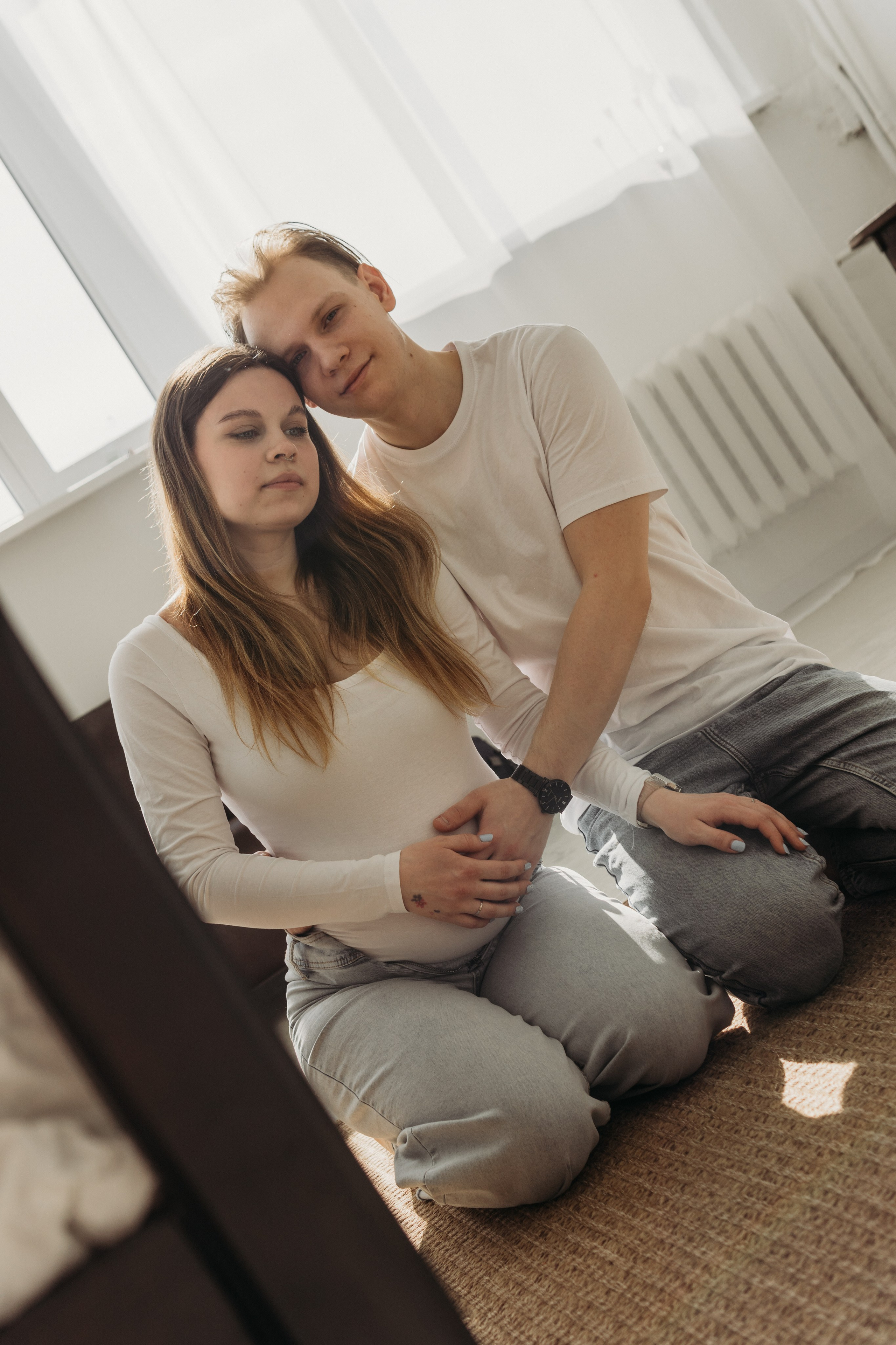 Maksim & Viktorya. Я — Алёна и я фотографирую красиво (е)