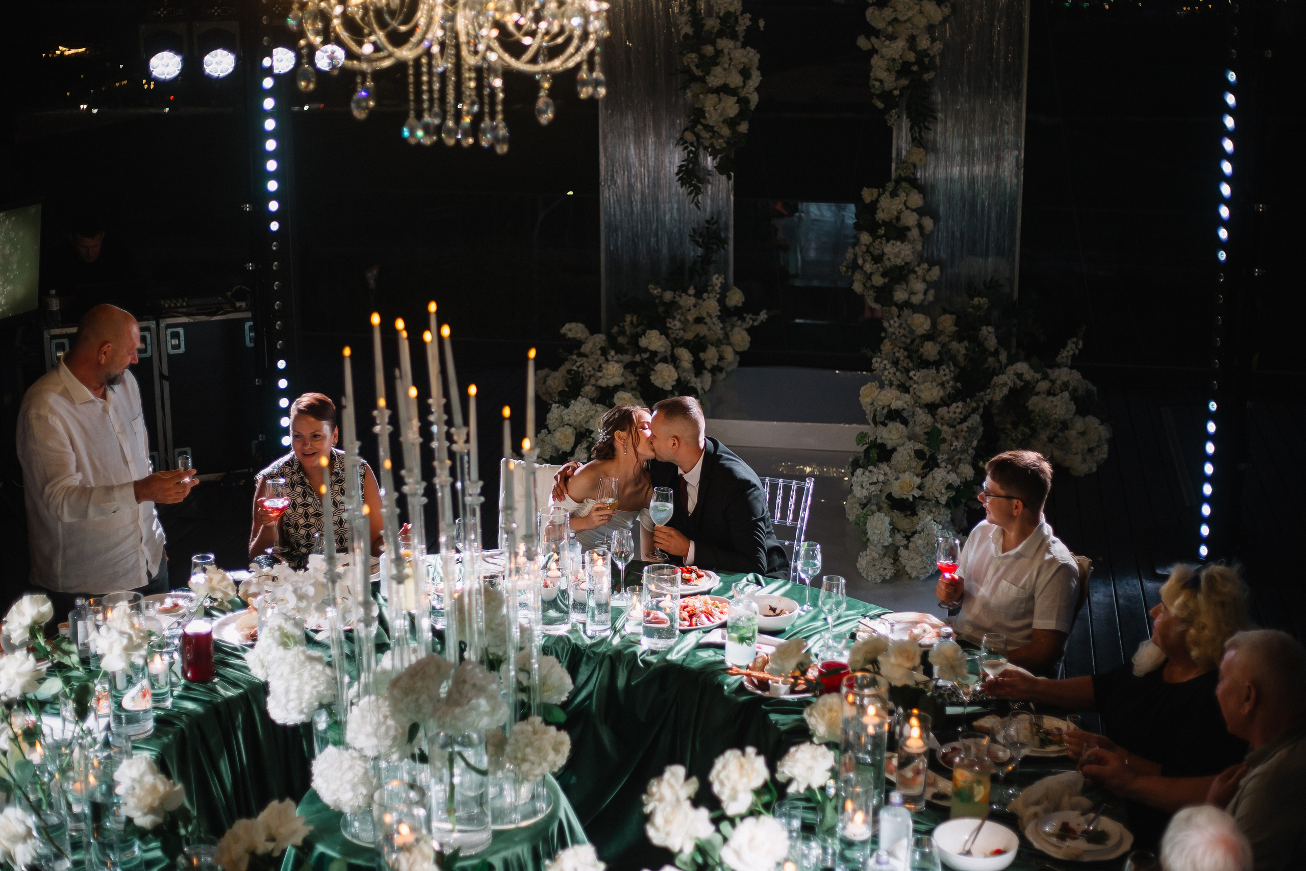 Андрей и Алина. Винодельня 78 Балаклава. Фотограф Анна Лейман. Севастополь