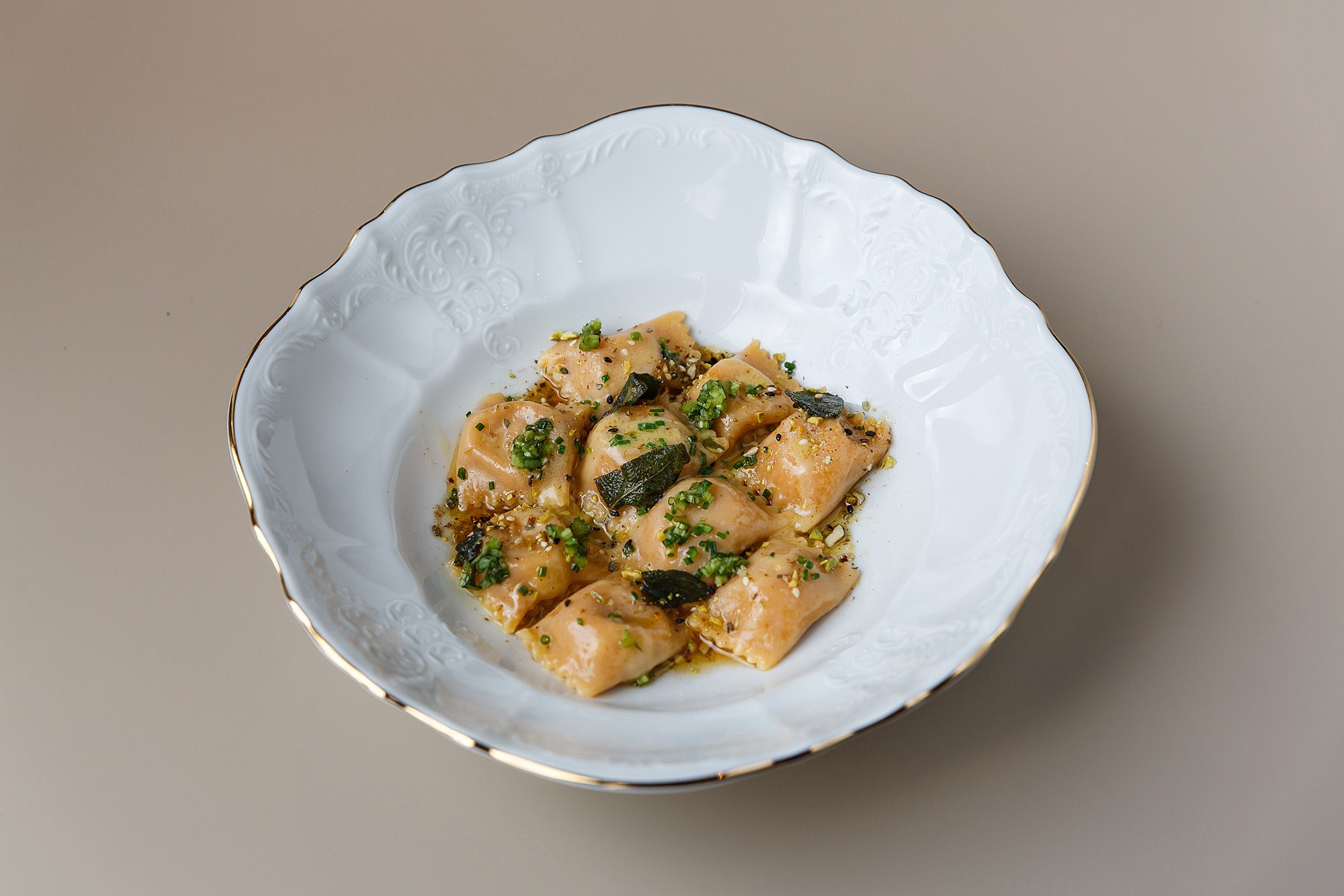 Deep Fried Friends. Фотограф Ксения Колесникова. Интерьерная и портретная съемка в Москве