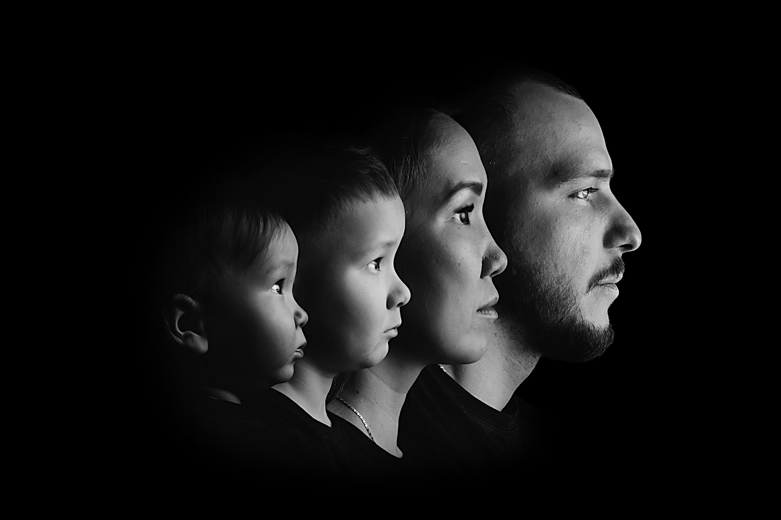 Профили. Семейный фотограф Тюмень, фотограф на роды Салмина Мария