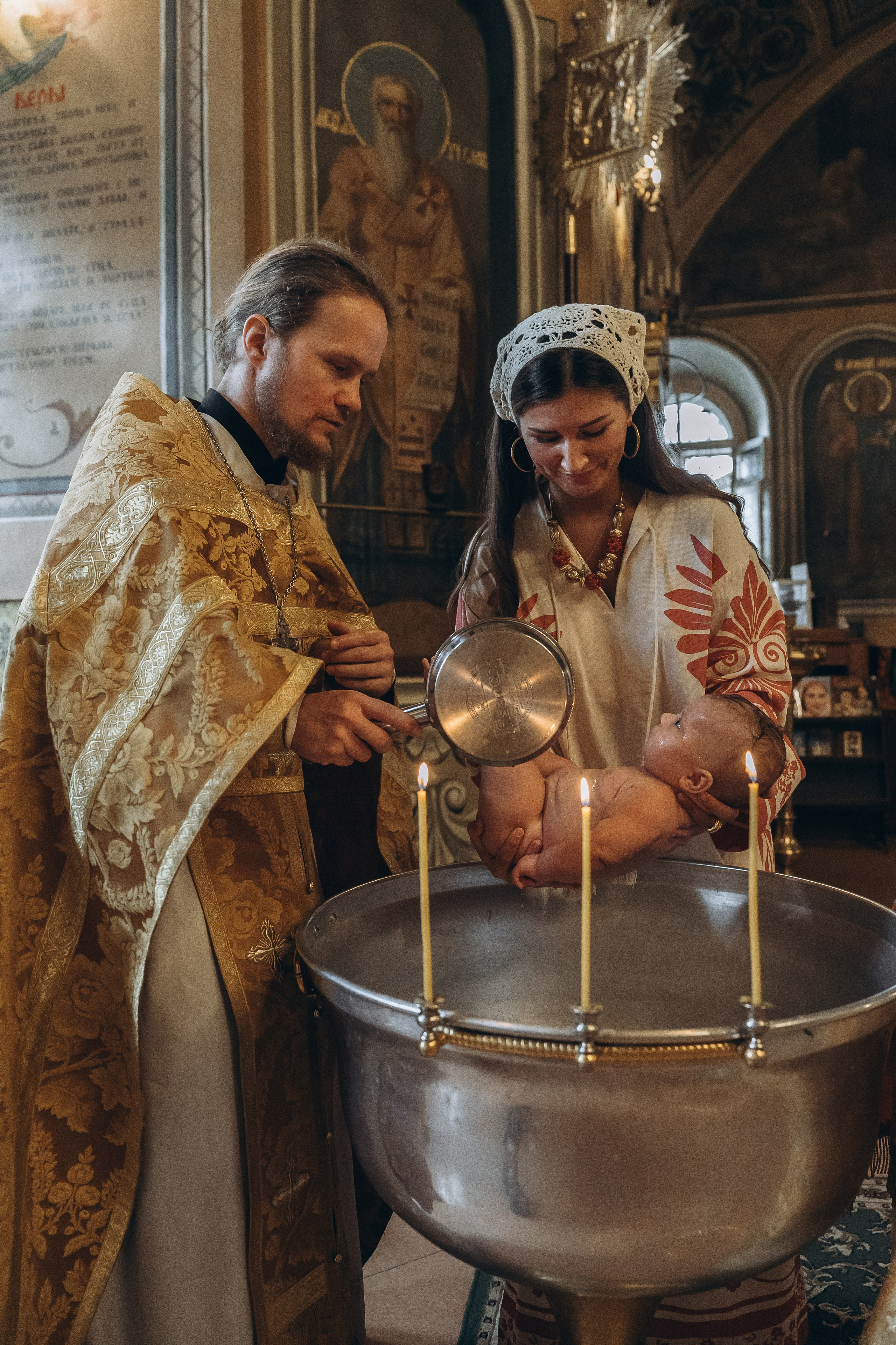 Таинство крещения Максима. Фотограф Ольга Рубцова в Москве и Московской области