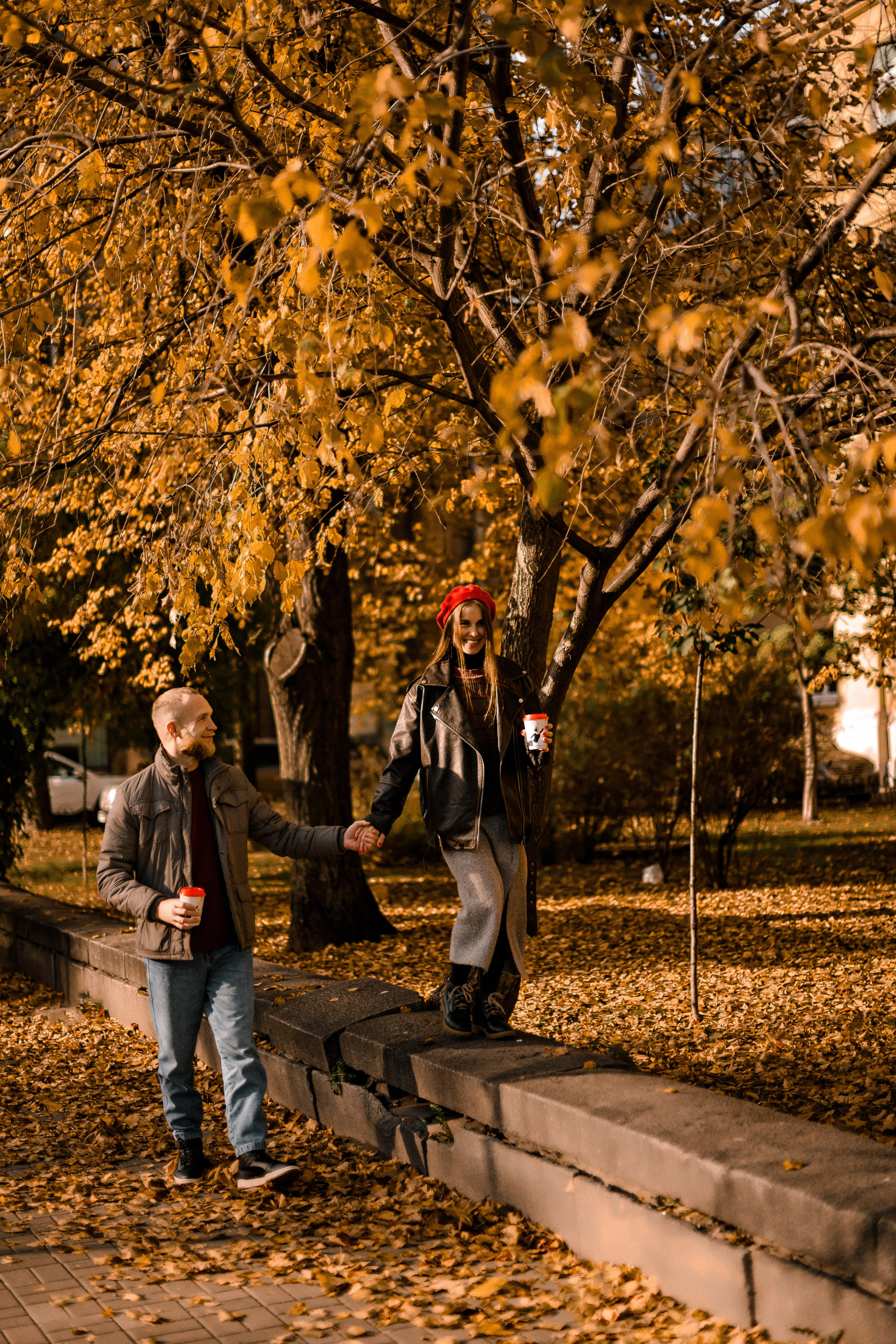 Люба и Коля. Осень на Петроградке. Свадебный фотограф в Санкт-Петербурге София Шубик