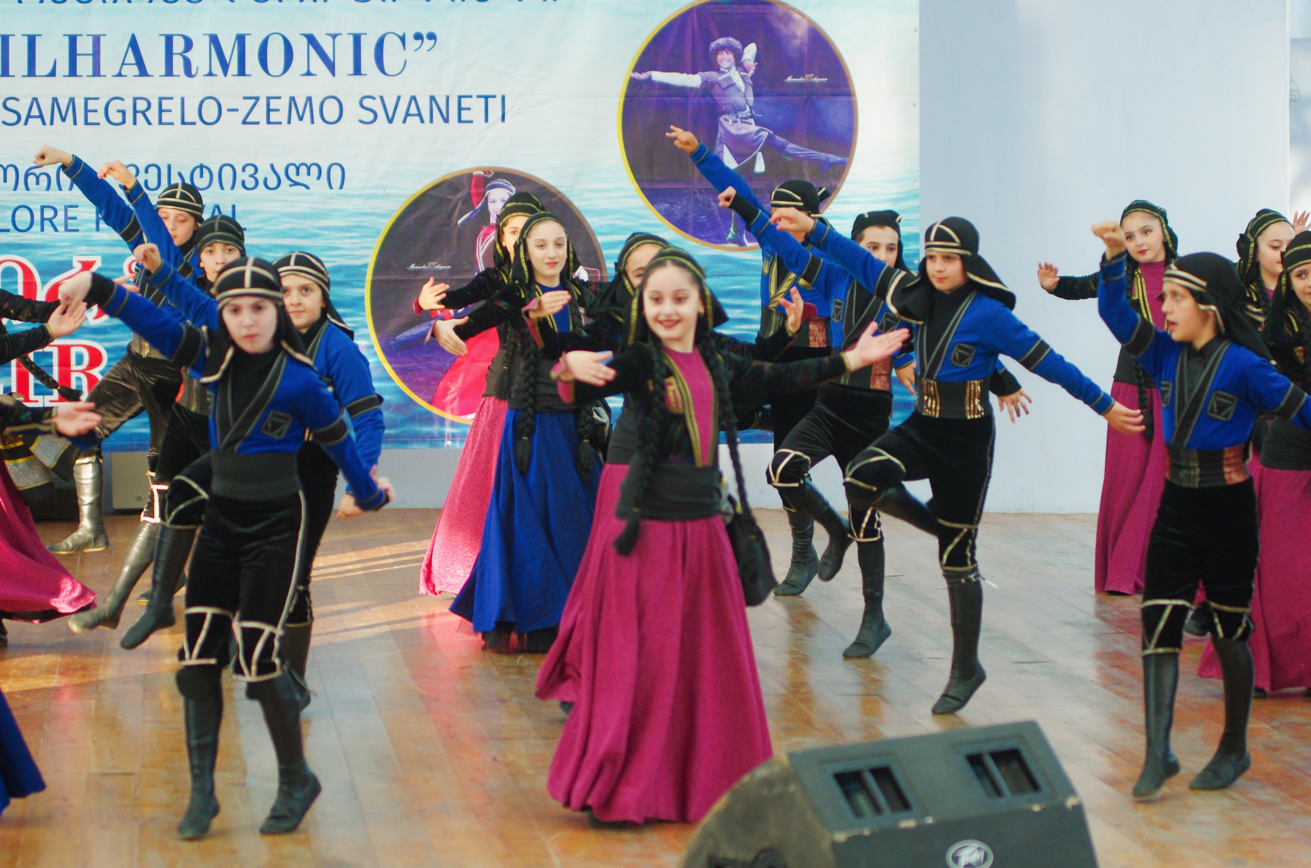 Кабулети Танцы. Портретный фотограф Денис Милютин