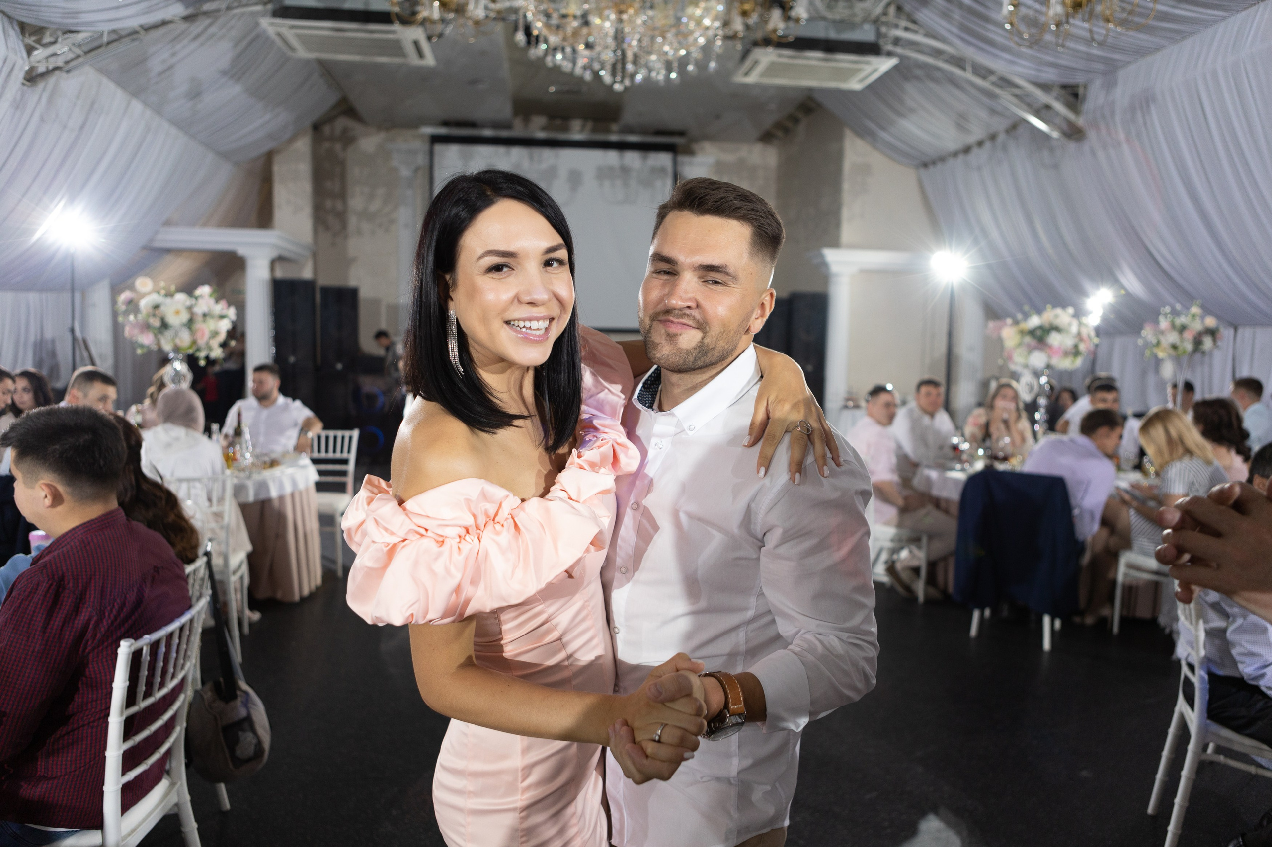 Свадебный фотограф Уфа — Руслан ГабдлисламовЖивые эмоции, красивые кадры, воспоминания на всю жизнь.Работаю по всей Республике Башкортоста. Свадебный фотограф Уфа Руслан Габдлисламов