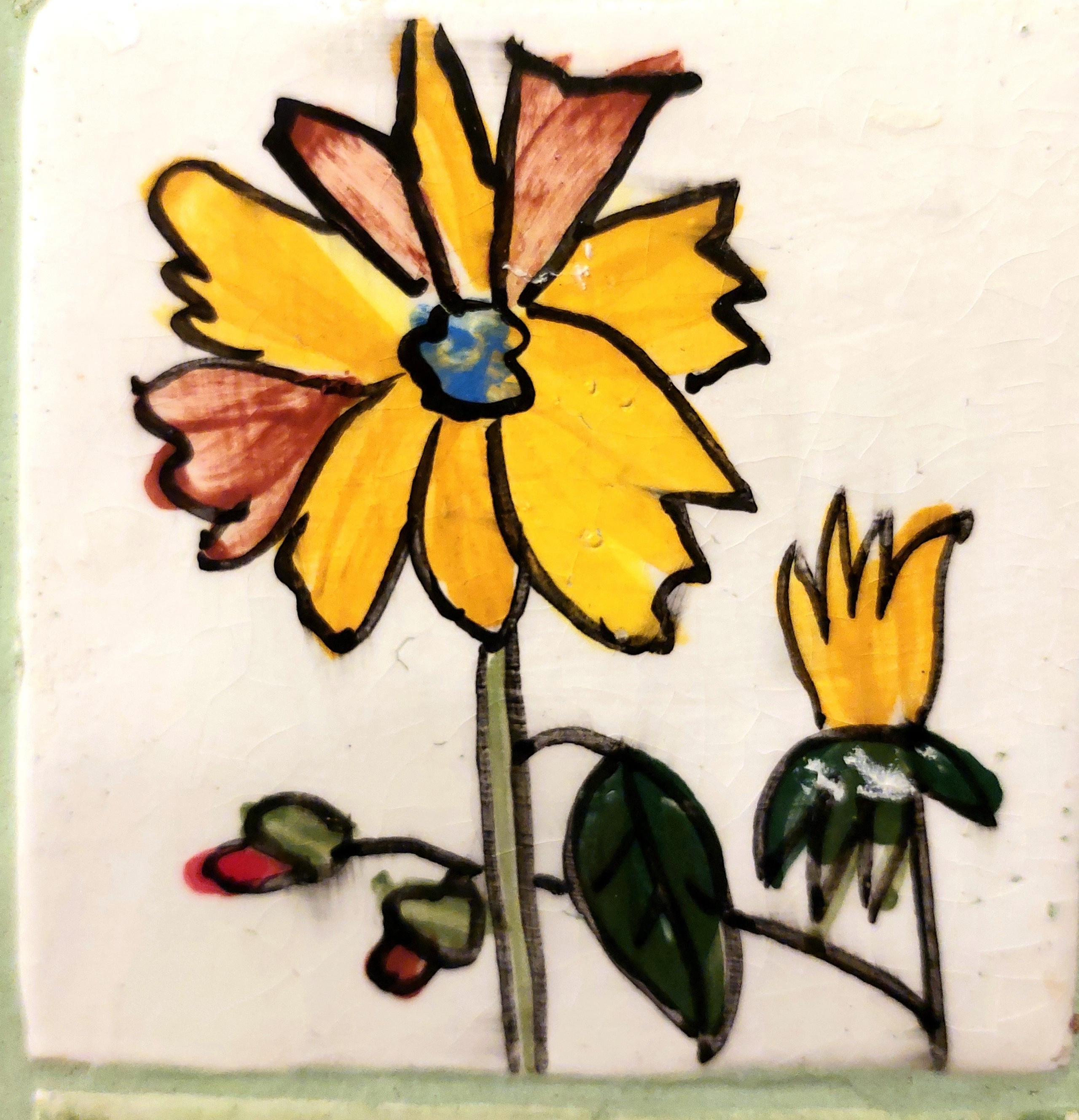 Много плиток-цветочков. Керамика с историей. Елена Рогалёва