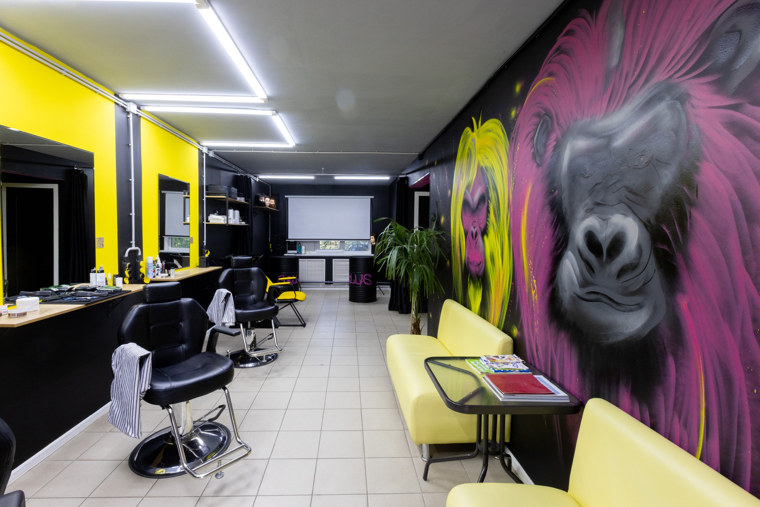 Салон мужских стрижек «Gorillas». Фотограф в Туле Крупский АнДРей. Фотостудия «КАДР71» в Туле