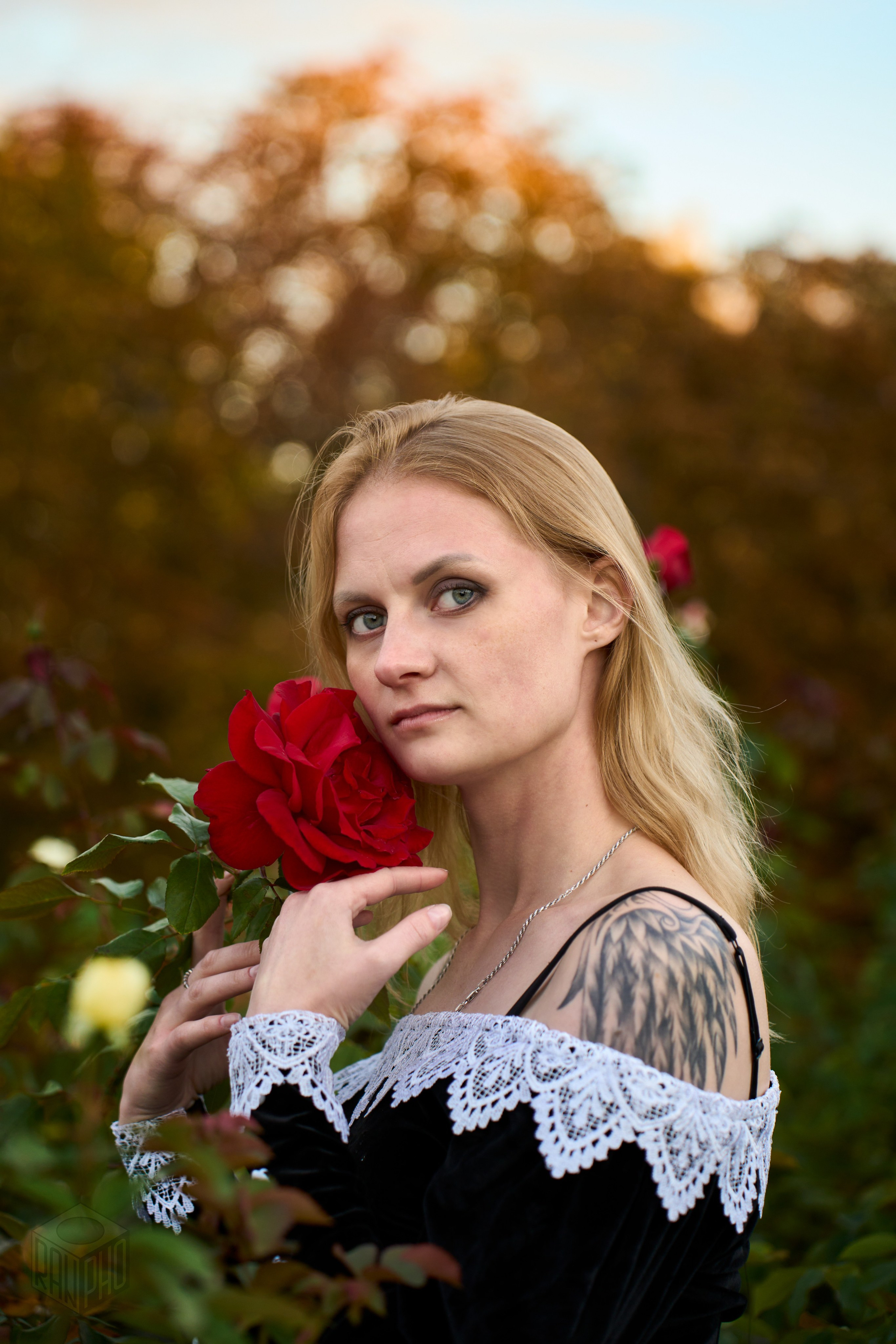 Ирина. Осенняя прогулка. Ranpho