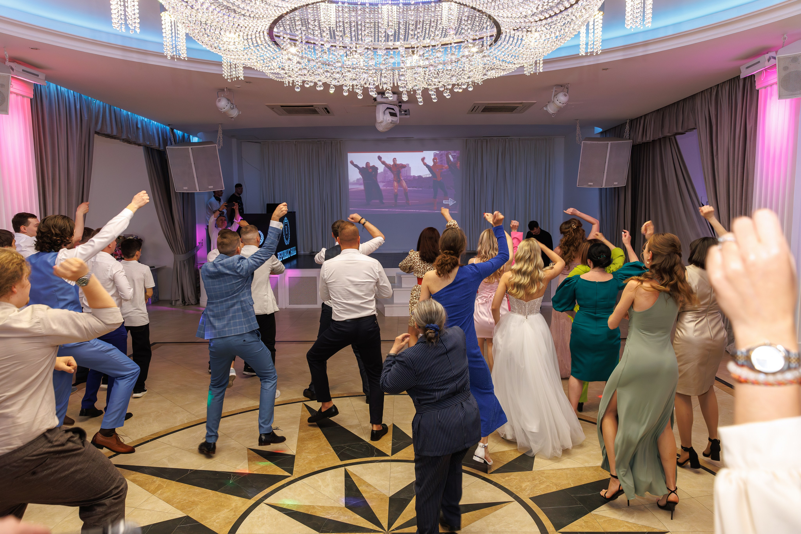 Свадьба в Москва сити и в ресторане Republic Hall. Свадебный фотограф Москва и МО Сергей Киржаев
