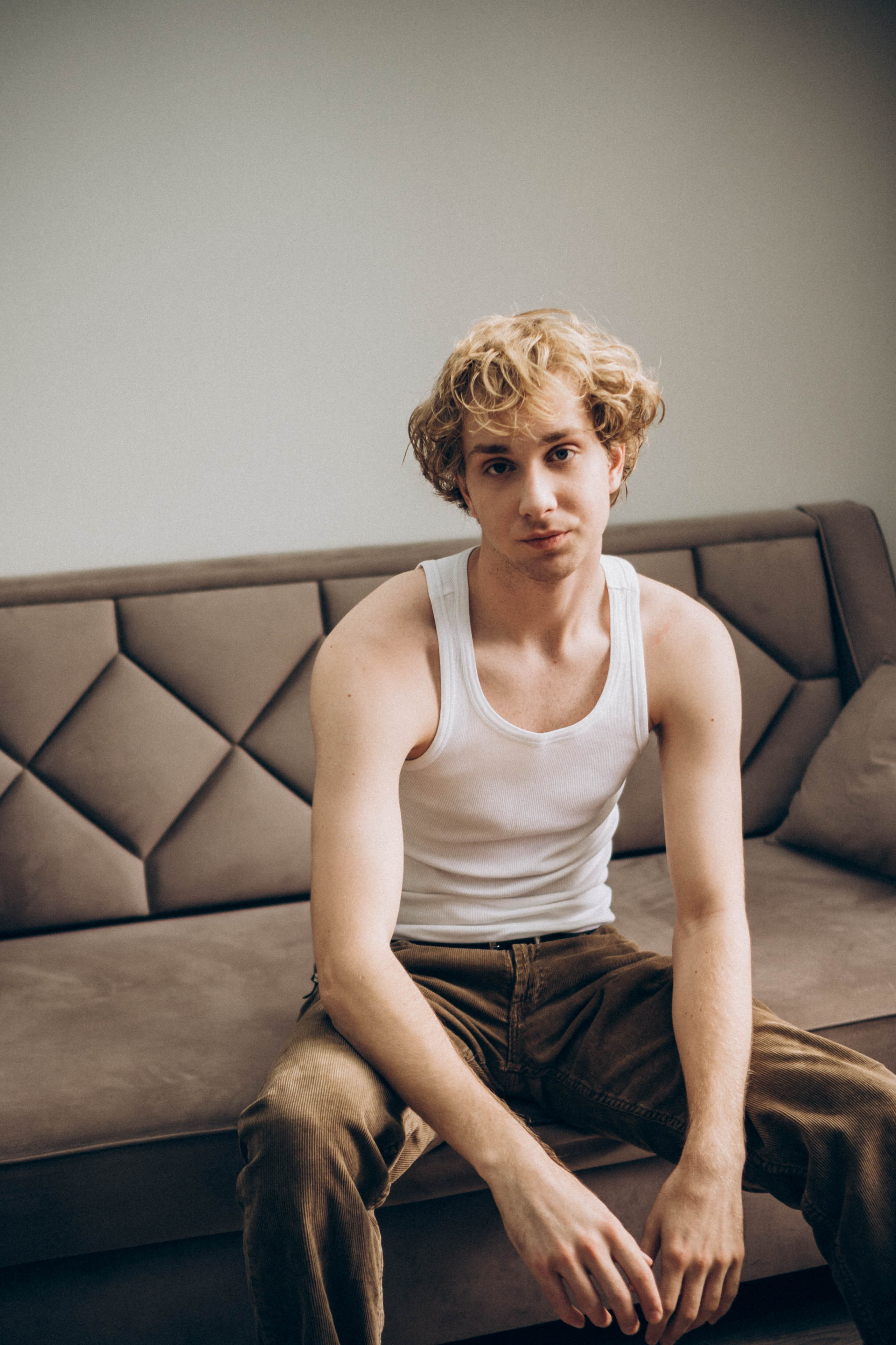 СВАДЕБНАЯ СЬЕМКА В ОТЕЛЕ. СБОРЫ ЖЕНИХА И НЕВЕСТЫ И ТАКЖЕ ТОР И ПОДГОТОВКА К ПРОГУЛКЕ. Профессиональный фотограф, Санкт-Петербург — Виктория Богомолова