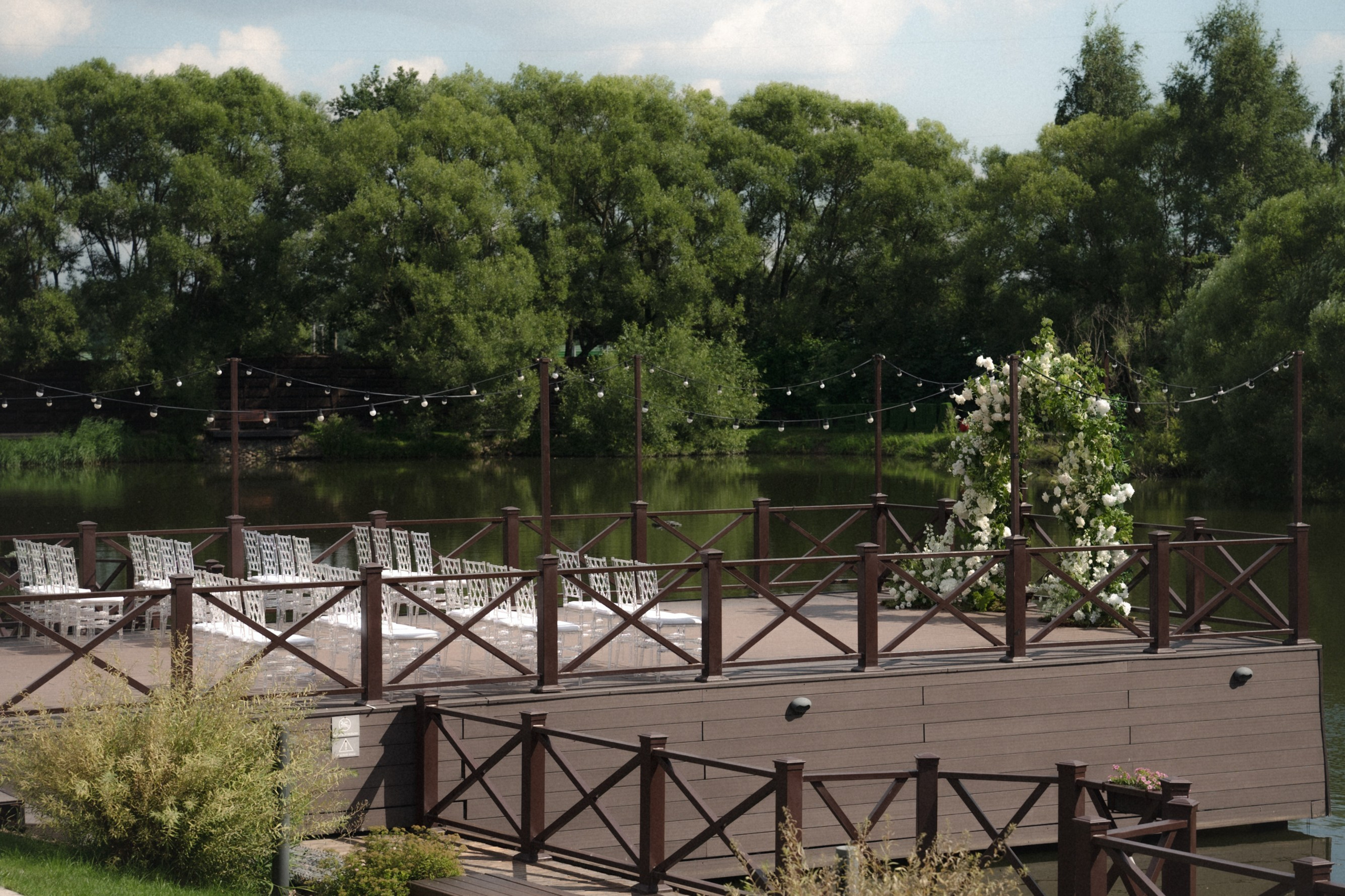 Мария и Никита. Бунгало в Москве.Аренда Бунгало в Мск