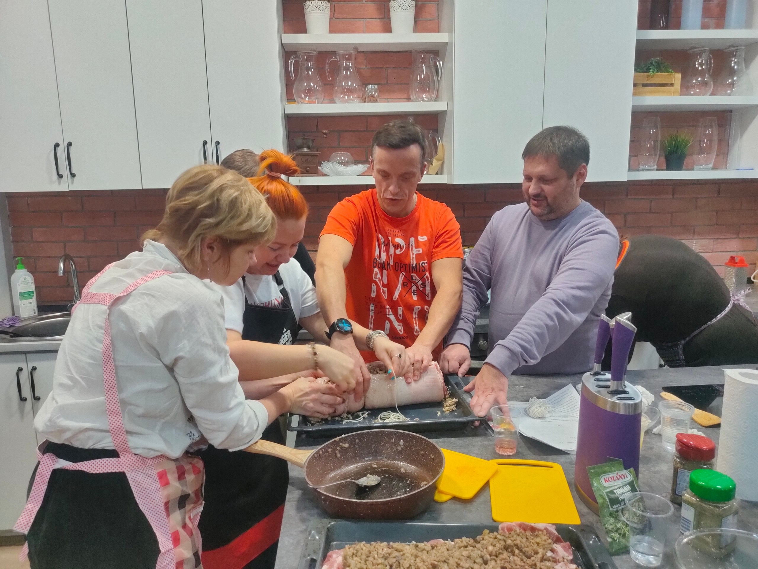 «В гостях у Пашки». Кулинарный лофт | 26.11.2022. Галерея Фантим