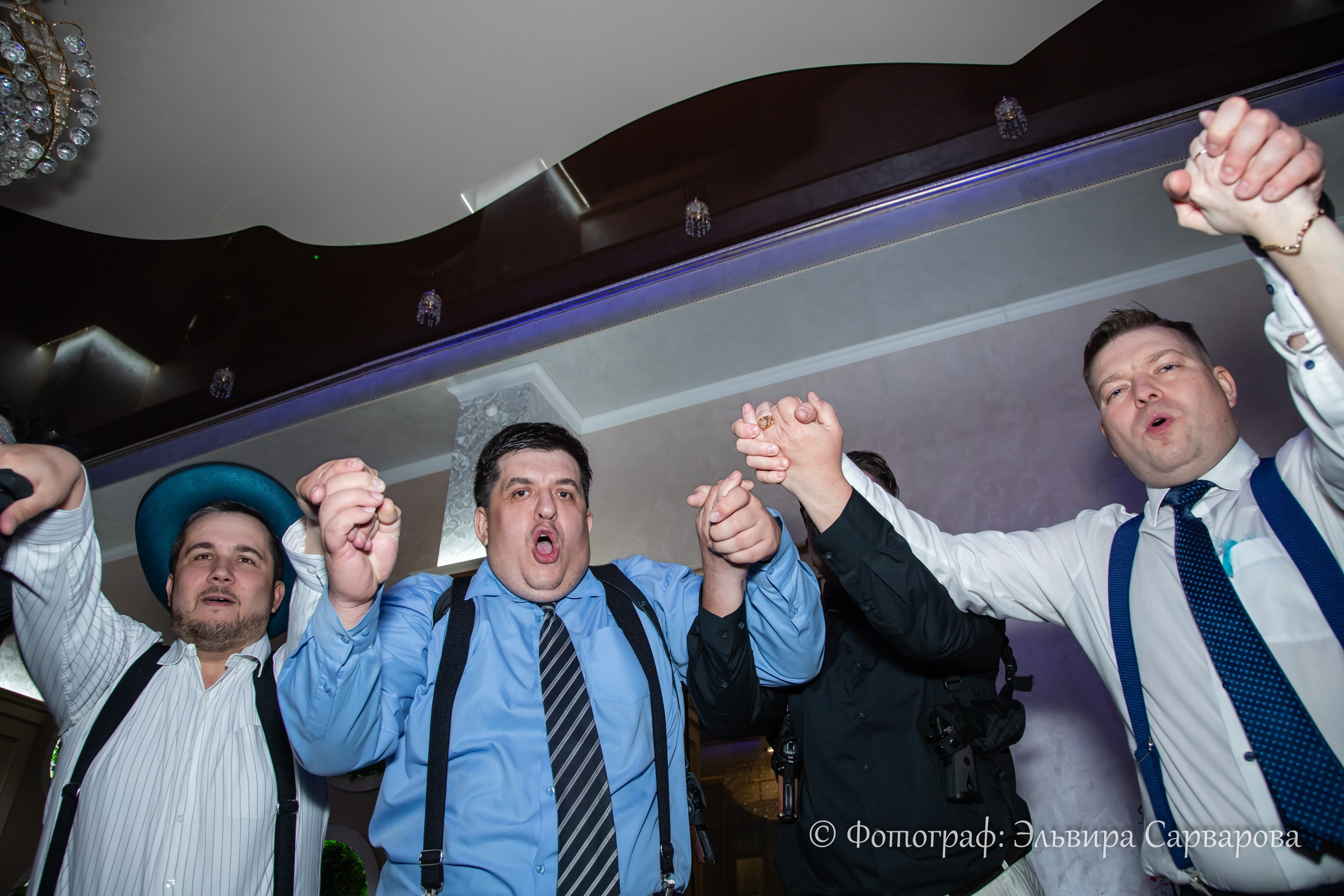 Гангстерская вечеринка в стиле 1920-х. Репортажный Фотограф