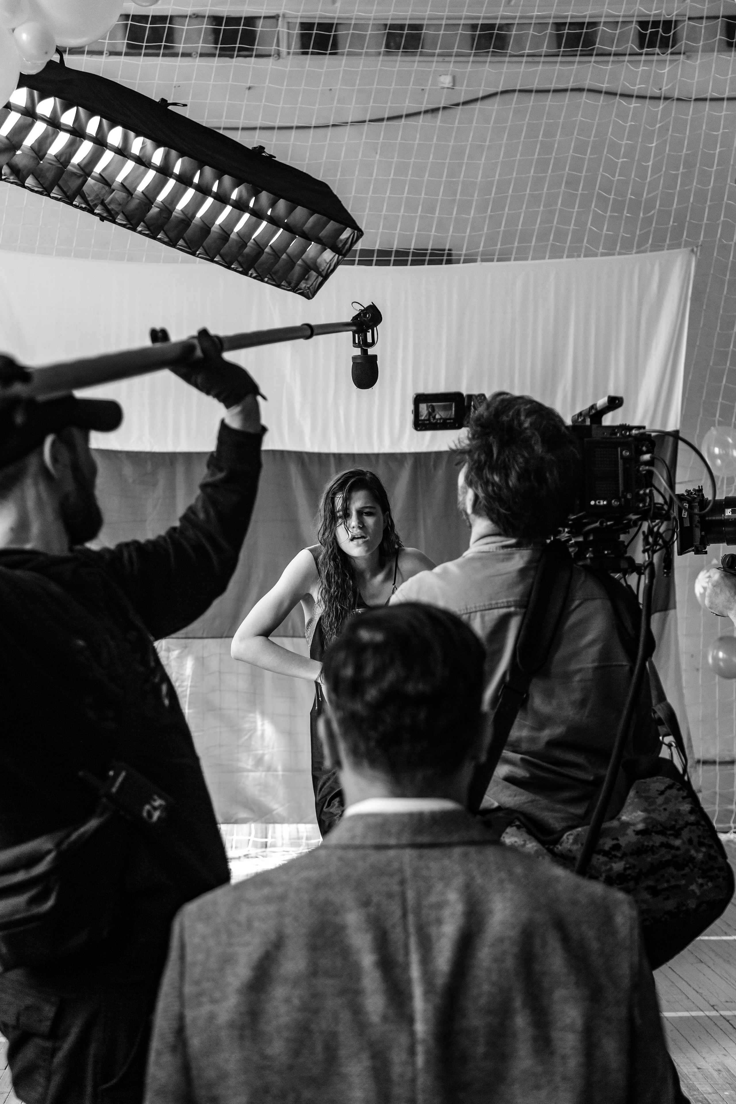 МАРИЯ МАЦЕЛЬ НА СЪЁМКАХ ФИЛЬМА «ЛЕТОМ АСФАЛЬТ ТЁПЛЫЙ». MARIA SOKOLOVA