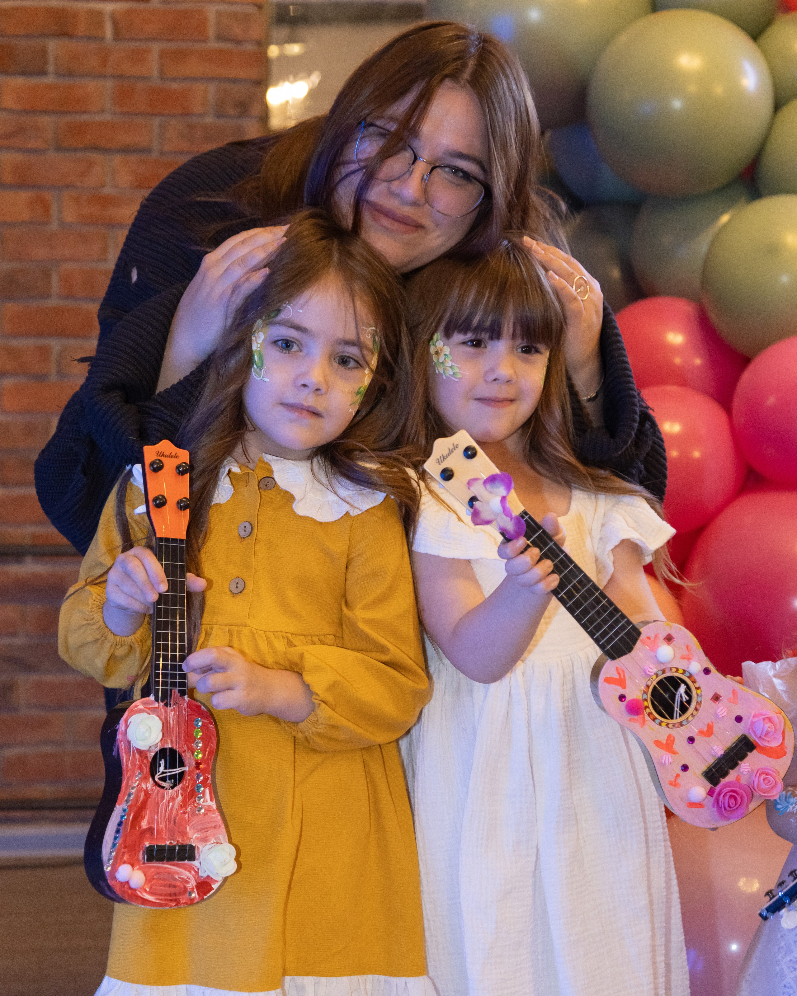 День Рожденья Оливия 7 лет. Портретный Студийный и уличный фотограф Москва. Индивидуальные, Семейные, Беременность, Будуар, Каталог, контент съемки для блога и бизнеса