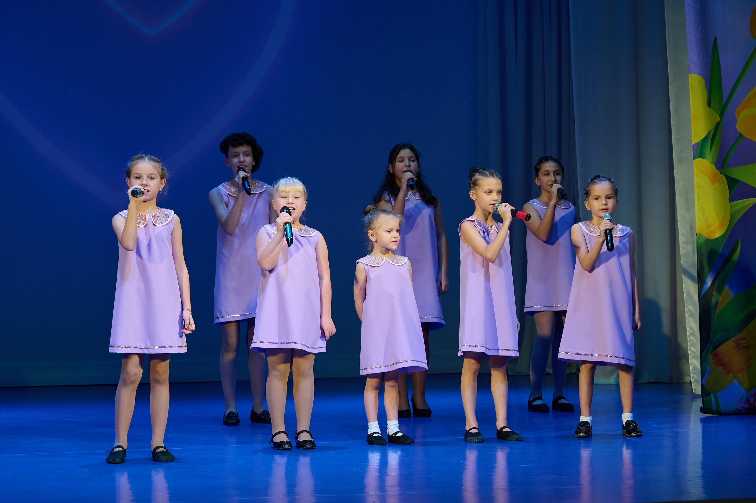 День матери. Марьина роща. Жизнь курорта Кабардинка в фотографиях