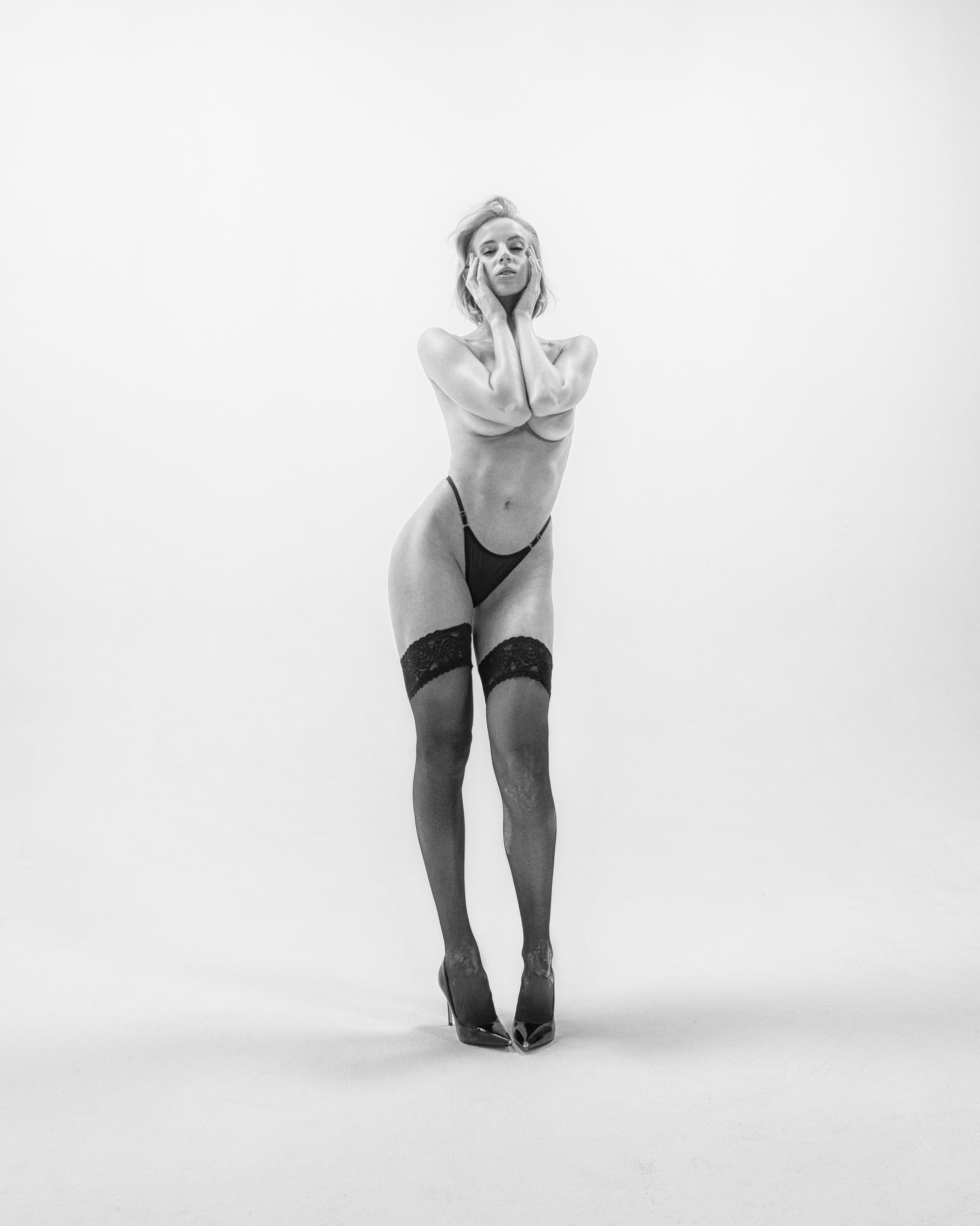 НЮ. НЮ/будуар фотограф в Серпухове Максим Салихов