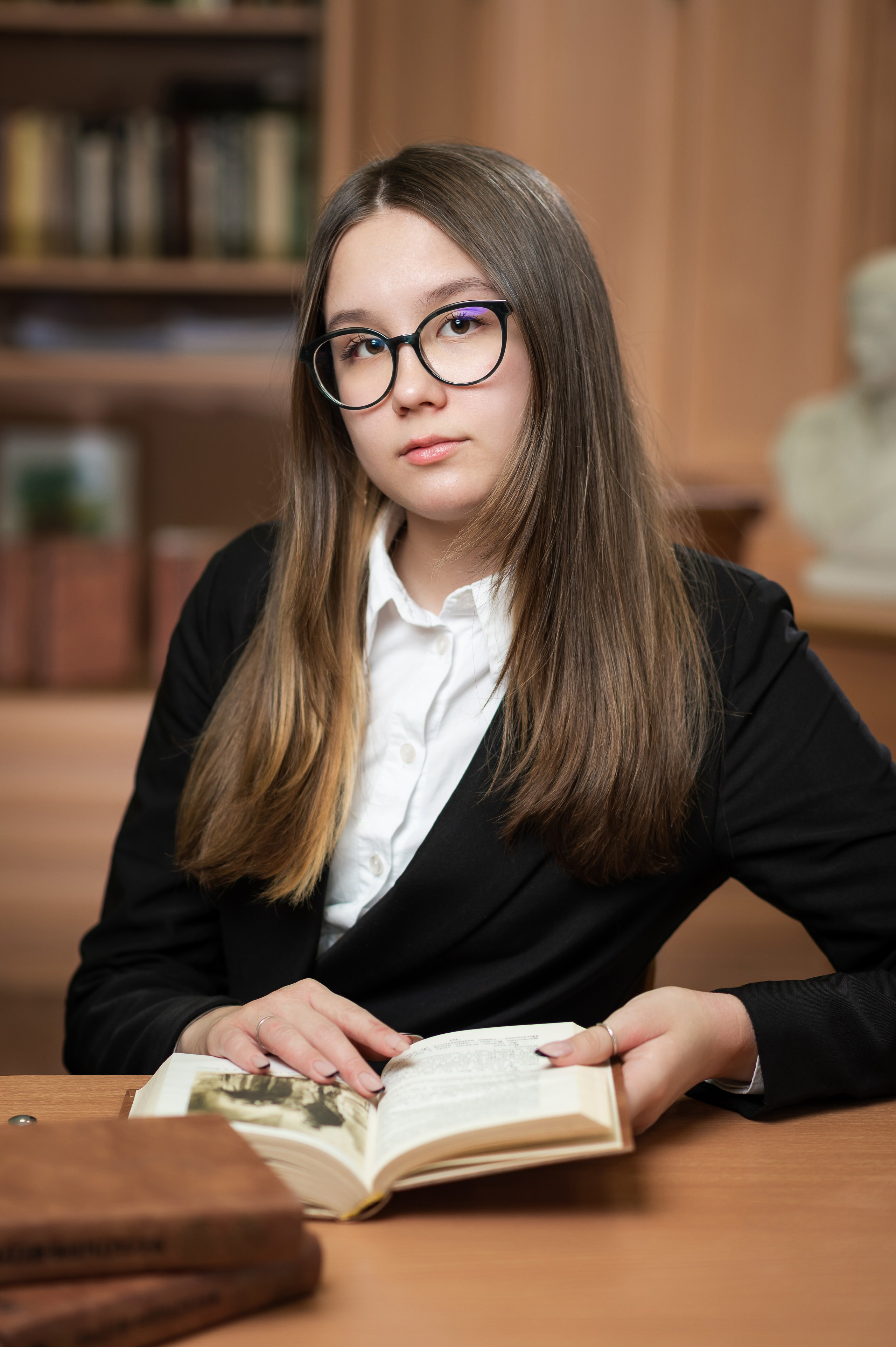 ПОРТРЕТЫ — СТАРШЕКЛАССНИКИ!. Мастерская детской фотографии