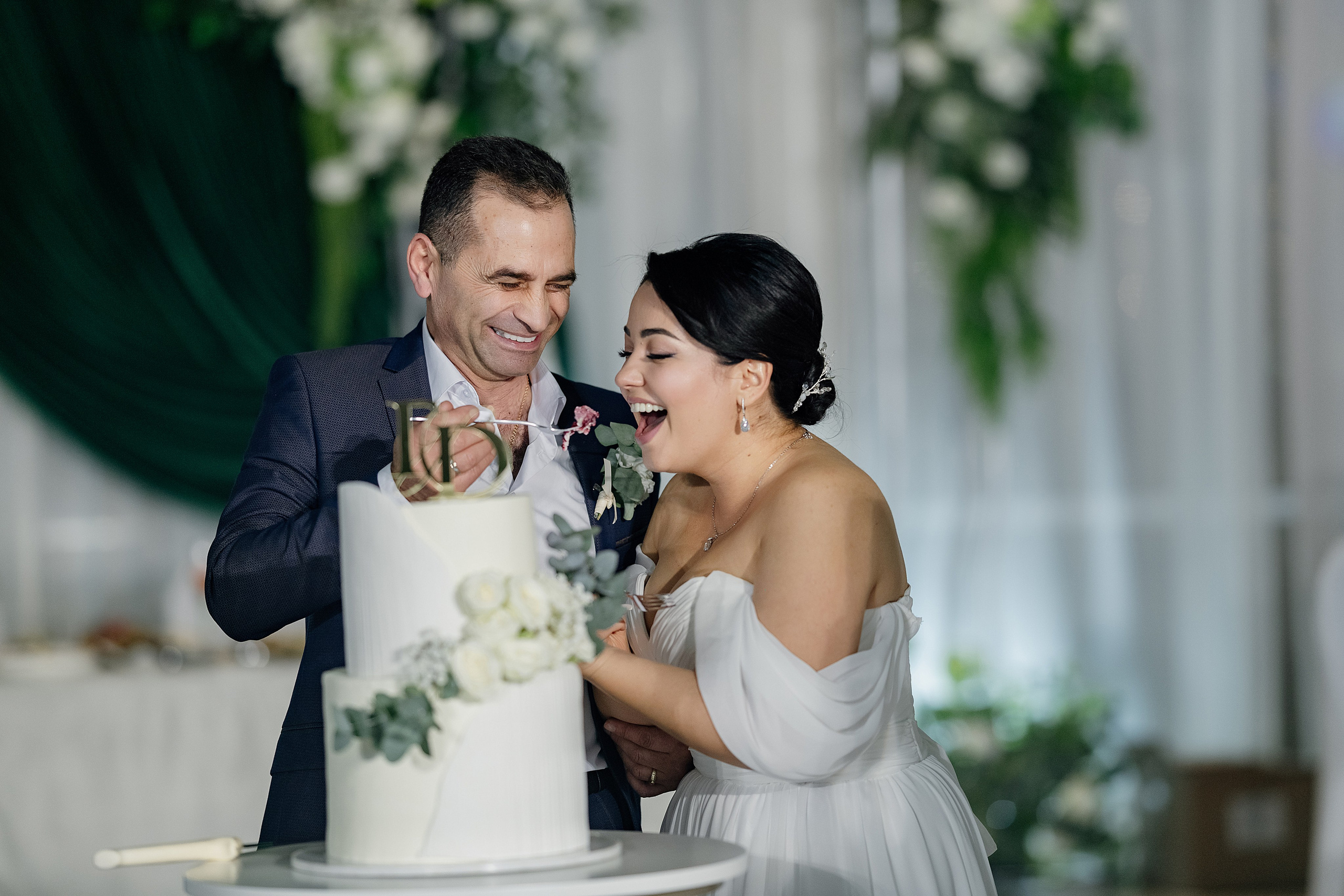 Диана и Геннадий. Свадебный фотограф Новороссийск Марина КрамарИна Полещук