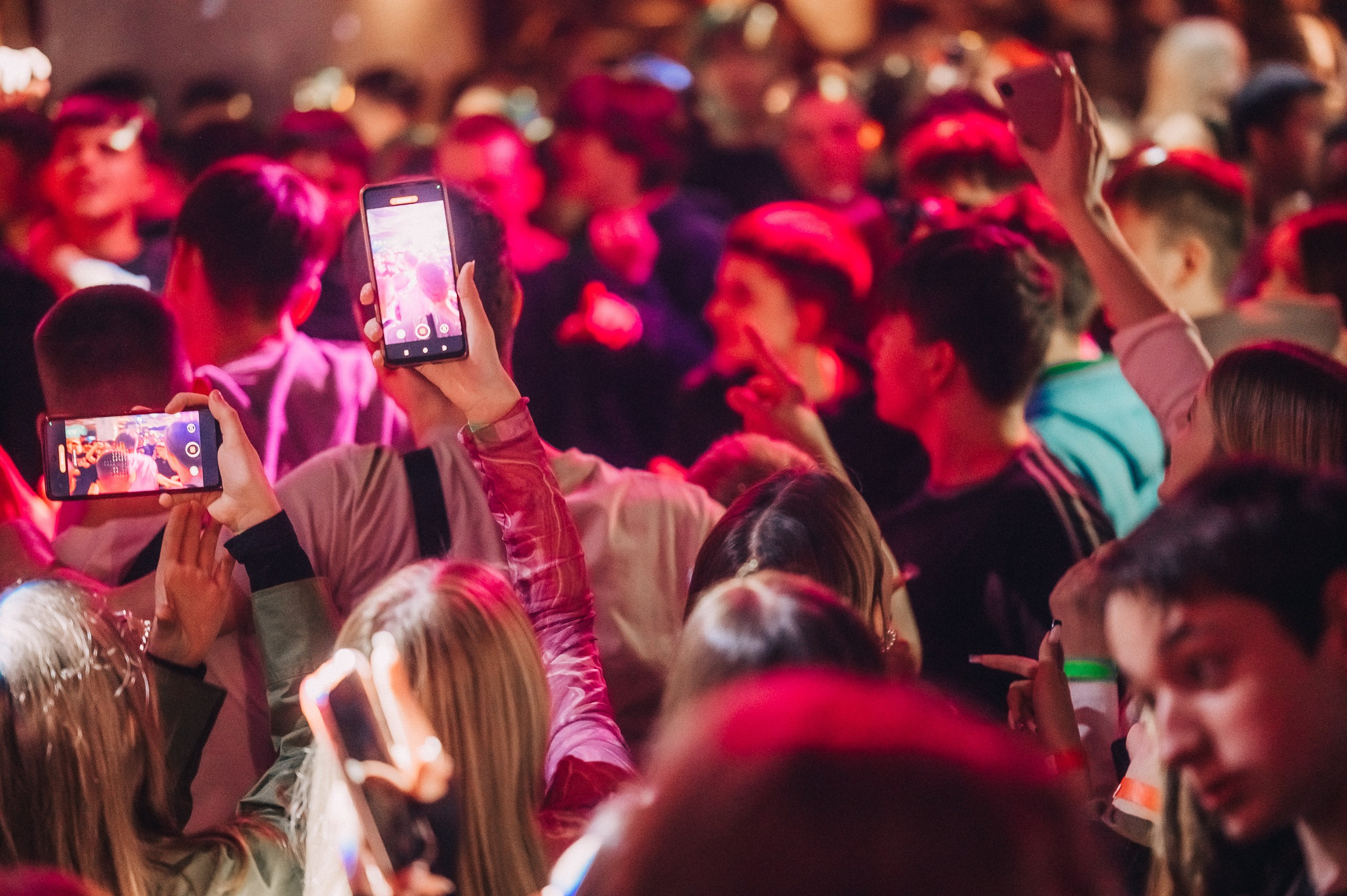 8 MARCH WOMENS DAY PARTY. Фотограф в Кемерово Владислав Шульц