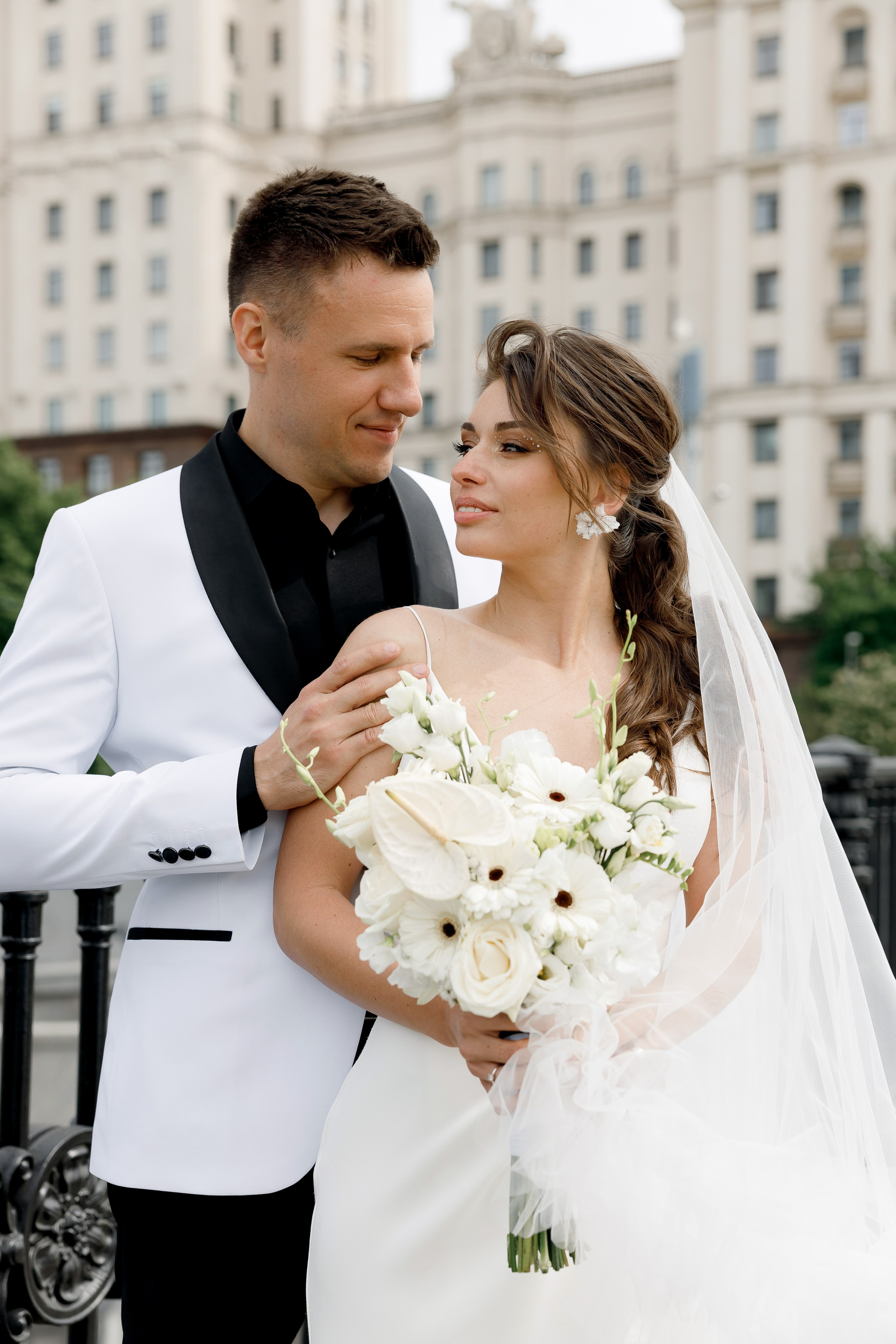 Свадьба в отеле Мовенпик и роспись в Регистрация брака в особняке «Роял». Свадебный фотограф в Москве и Санкт-Петербурге Денис Ходюков