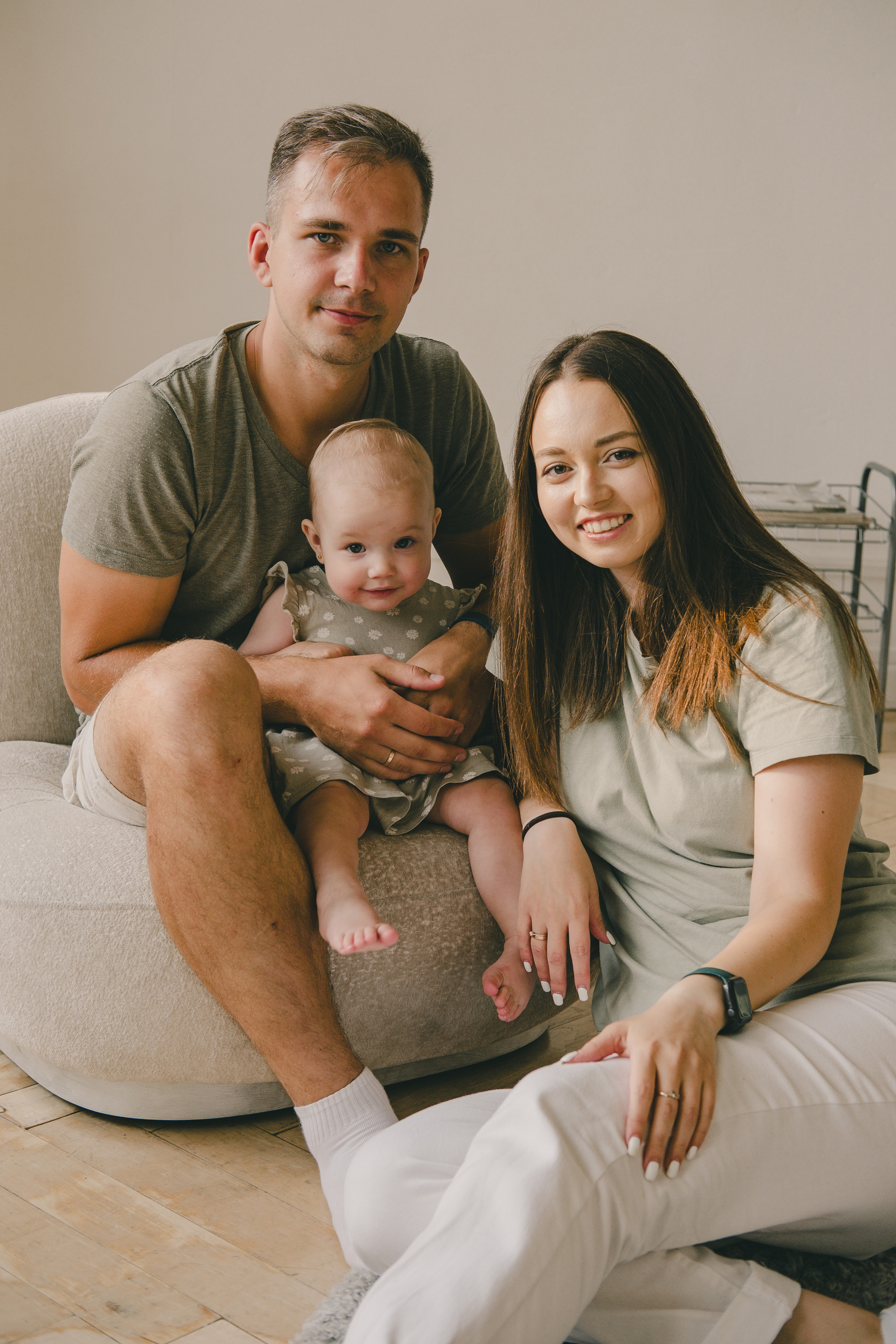 Семейная съемка в фотостудии. Свадебный и семейный фотограф Анастасия Зырянкина