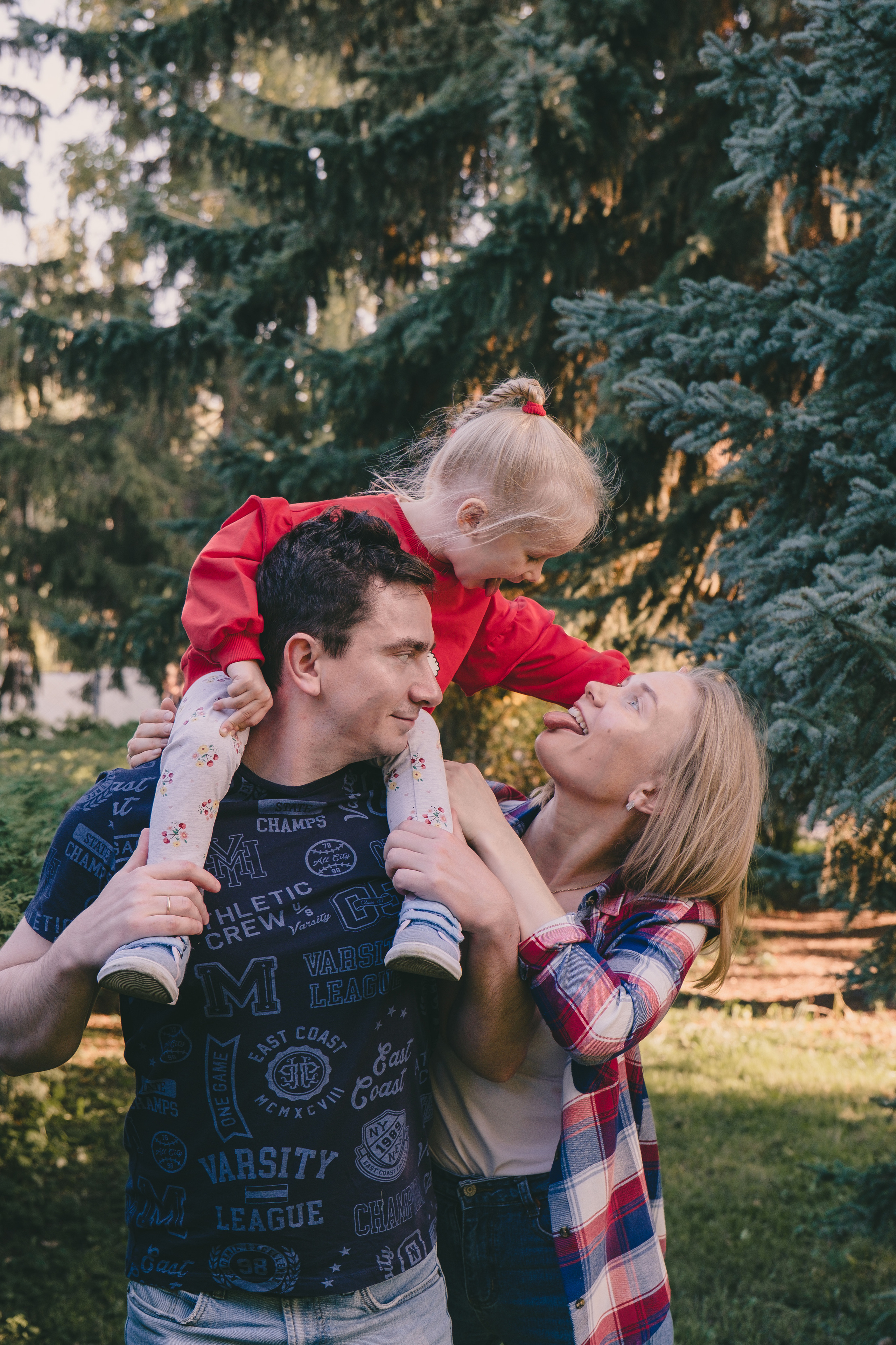 Семейная съемка в Дендропарке. Свадебный и семейный фотограф Анастасия Зырянкина