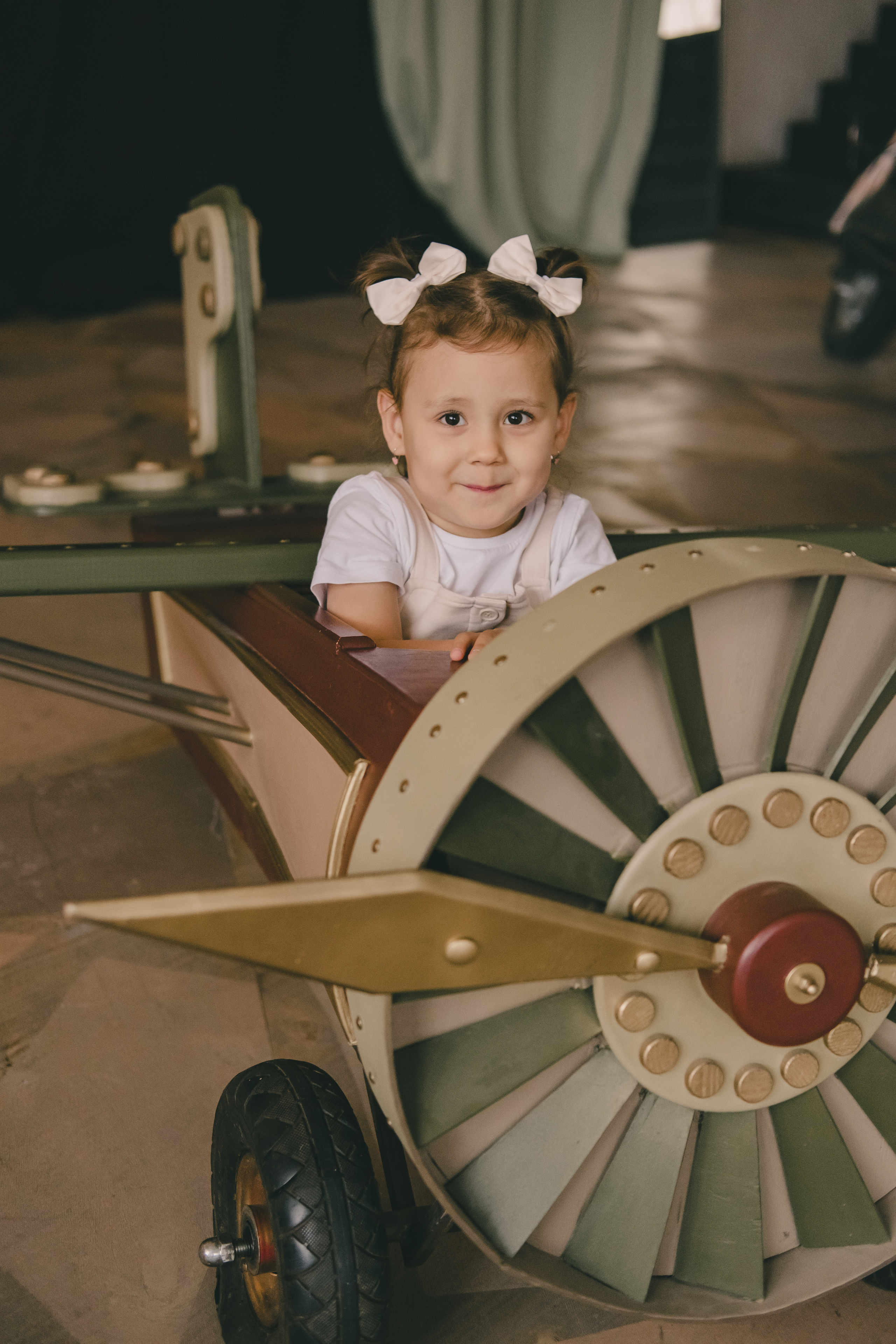 Мама и дочка. Фотосессия в студии. Свадебный и семейный фотограф Анастасия Зырянкина