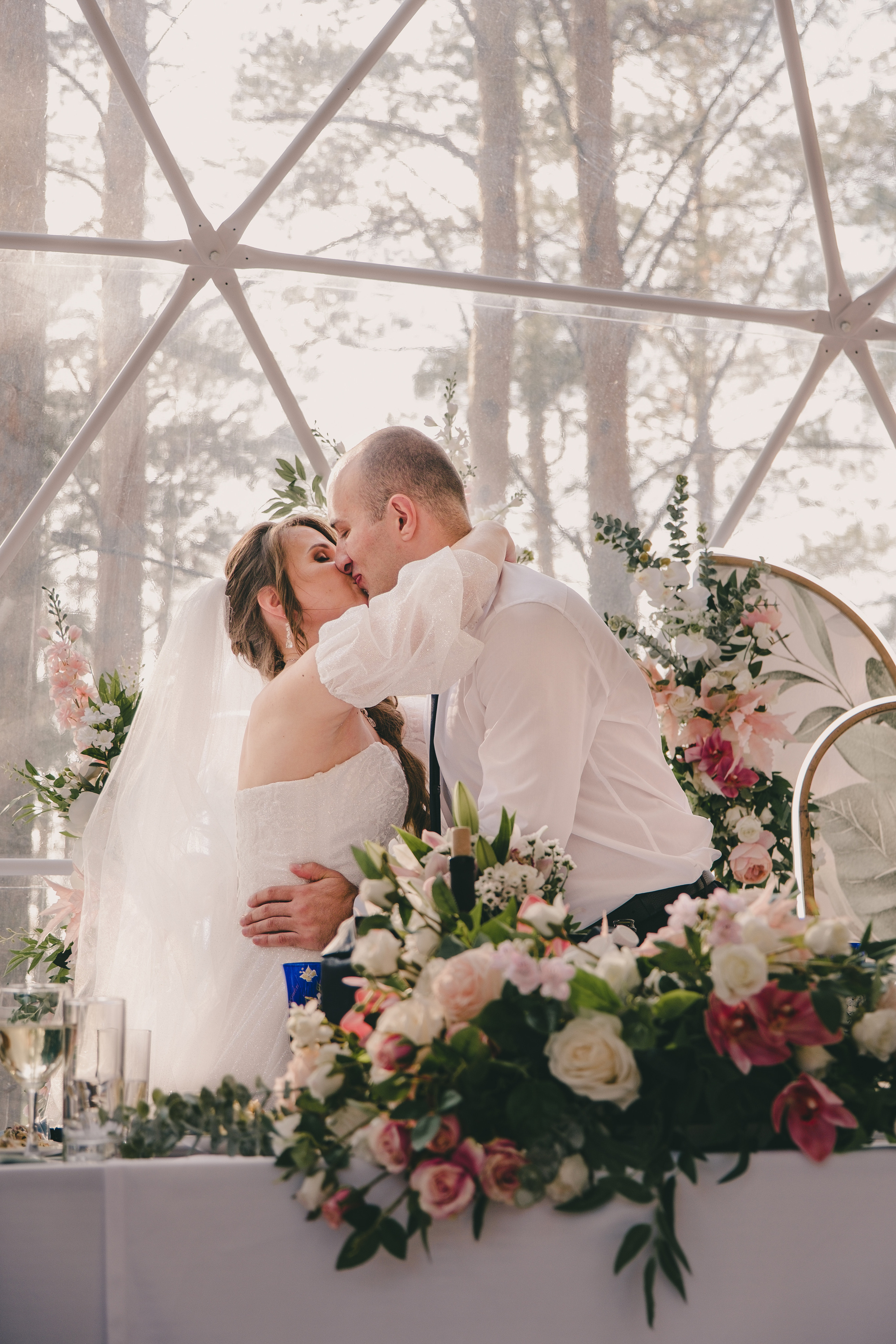 Свадебный банкет в «Лесной галактике». Свадебный и семейный фотограф Анастасия Зырянкина