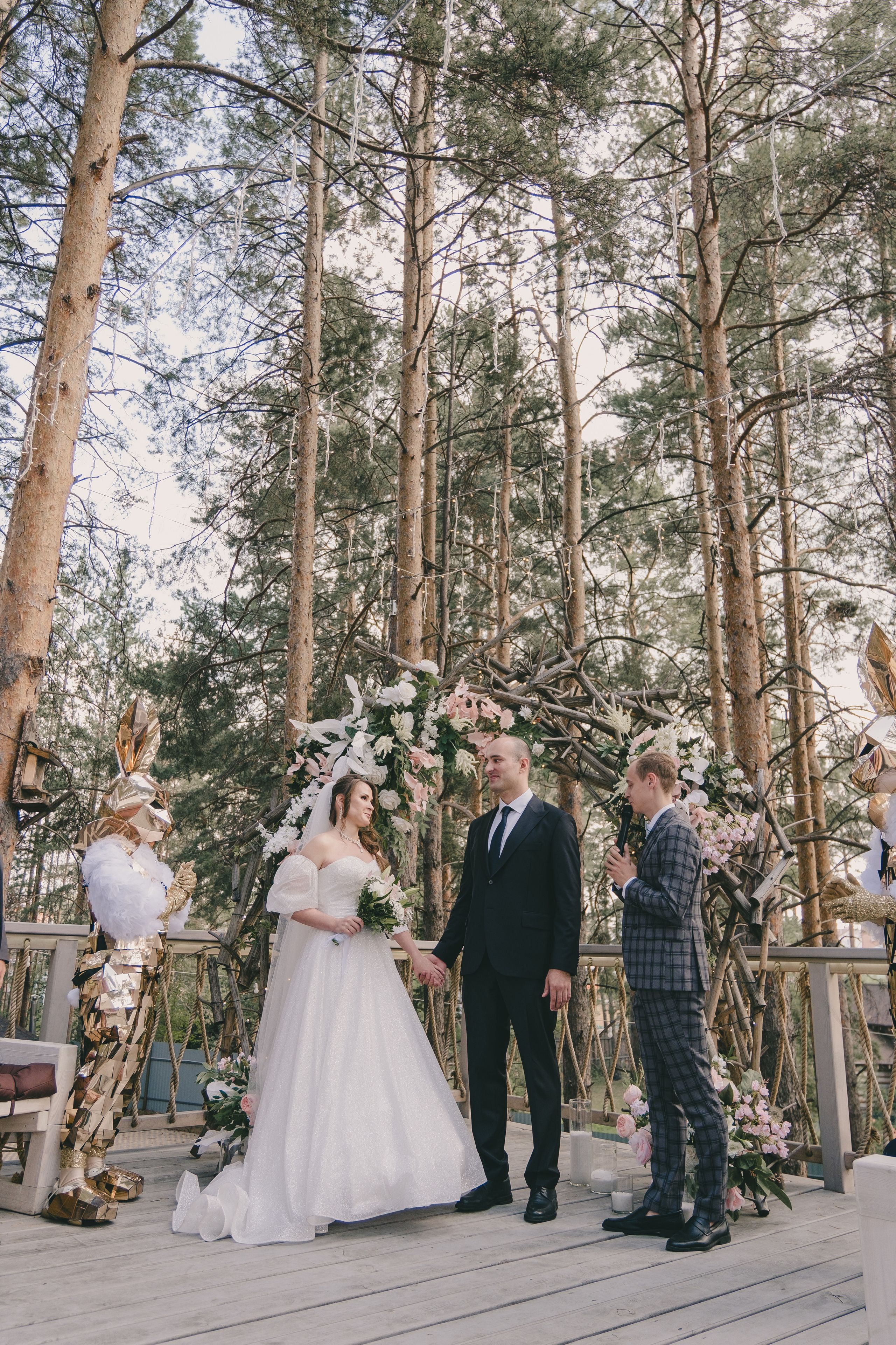 Свадебный банкет в «Лесной галактике». Свадебный и семейный фотограф Анастасия Зырянкина