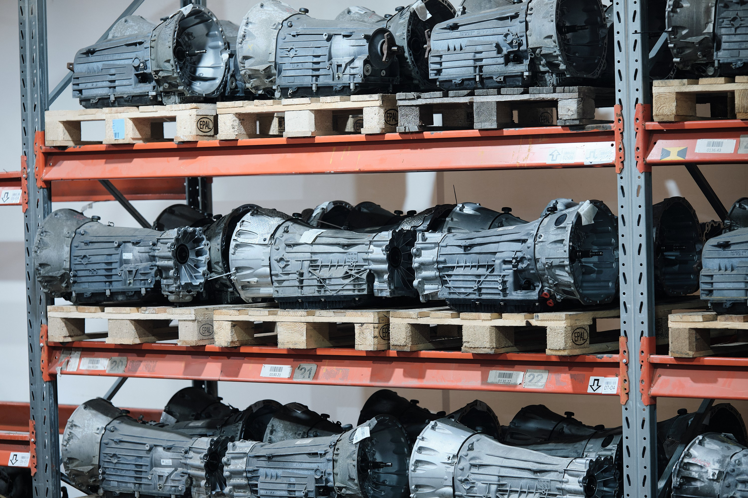 «Передняя подвеска Mercedes-Benz GLE W167 оригинальная запчасть»«Задняя пневматическая подвеска Mercedes-Benz GLS X167 с амортизаторами»«Комплект подвески Mercedes-Benz ML W166 с пружинами и рычагами»«Пневматическая подвеска Mercedes-Maybach S-Class W223 оригинал»«Амортизатор передний Mercedes-Benz GLC X253 для замены»ALT-тексты для коробок передач Mercedes-Benz«Автоматическая коробка передач 9G-Tronic Mercedes-Benz S-Class W222»«АКПП Mercedes-Benz GLE W167 оригинальная запчасть»«Коробка передач Mercedes-Benz ML W166 с электронным управлением»«Трансмиссия Mercedes-Maybach GLS X167 новая оригинальная деталь»«Коробка передач Mercedes-Benz GLC X253 автоматическая 9-ступенчатая»ALT-тексты для ходовой части Mercedes-Benz«Рычаг подвески передний Mercedes-Benz GLE W167 оригинал»«Шаровая опора Mercedes-Benz GLS X167 для замены»«Пружина подвески задняя Mercedes-Benz ML W166 новая»«Стойка стабилизатора Mercedes-Maybach S-Class W223 оригинальная»«Рулевая рейка Mercedes-Benz GLC X253 с усилителем»ALT-тексты для тормозных систем Mercedes-Benz«Тормозной диск передний Mercedes-Benz GLE W167 оригинальная запчасть»«Тормозной суппорт Mercedes-Benz GLS X167 с электрическим ручником»«Тормозные колодки Mercedes-Benz ML W166 комплект для замены»«ABS датчик Mercedes-Maybach S-Class W223 оригинал»«Тормозной диск задний Mercedes-Benz GLC X253 с вентиляцией»