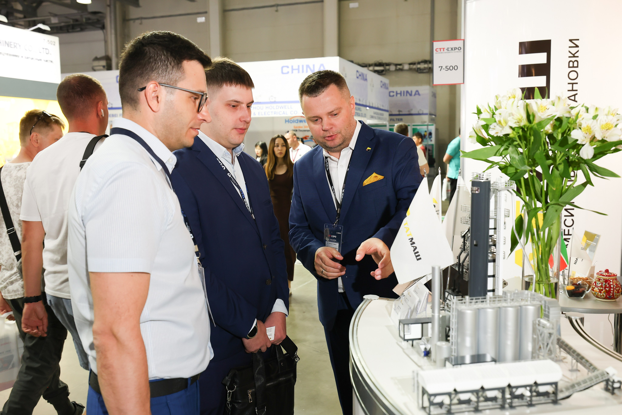 Съёмка стенда на выставке. Фотограф на мероприятие в Москве Марик