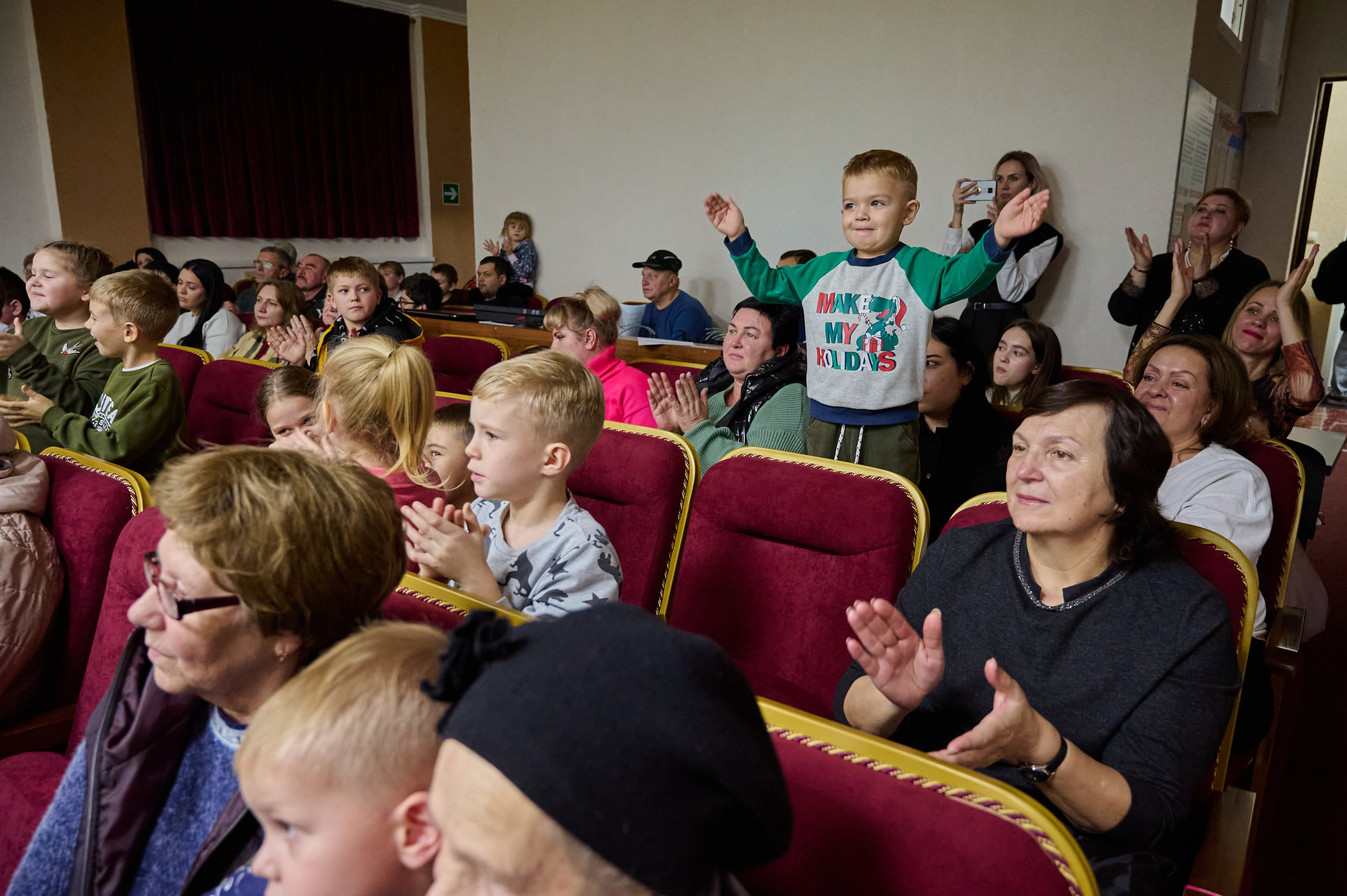 Концерт в ДК с. Виноградное. Жизнь курорта Кабардинка в фотографиях