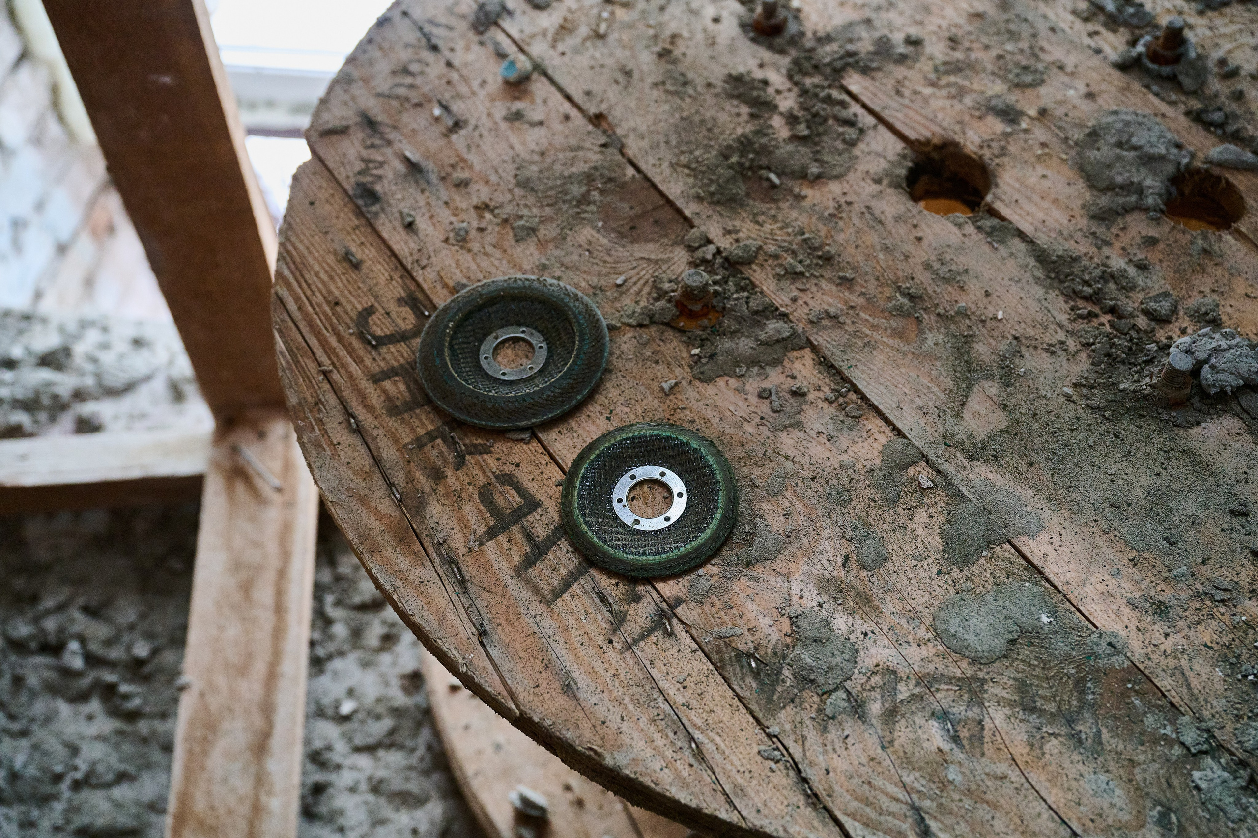 Рубежное. Декабрь 2024. Фотограф Роман Адлер