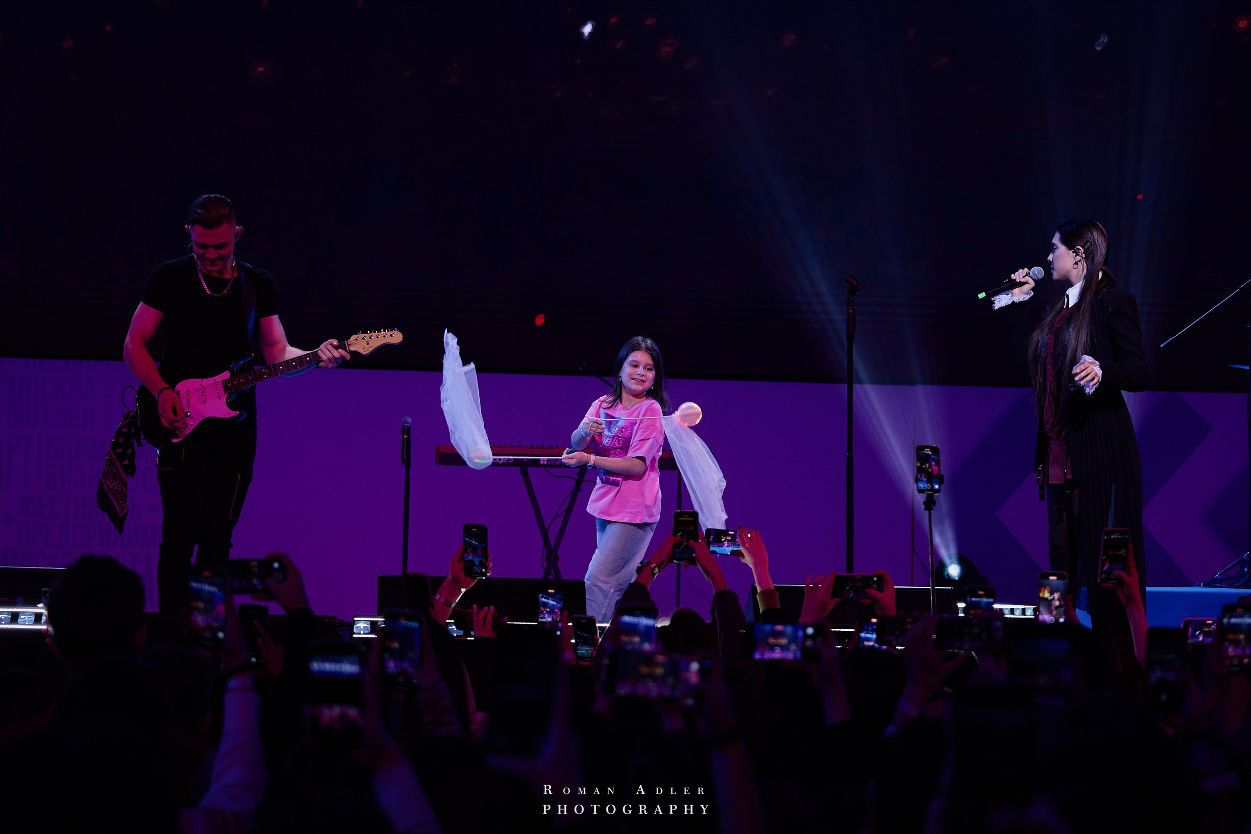 Концерт Анет Сай. Фотограф Роман Адлер