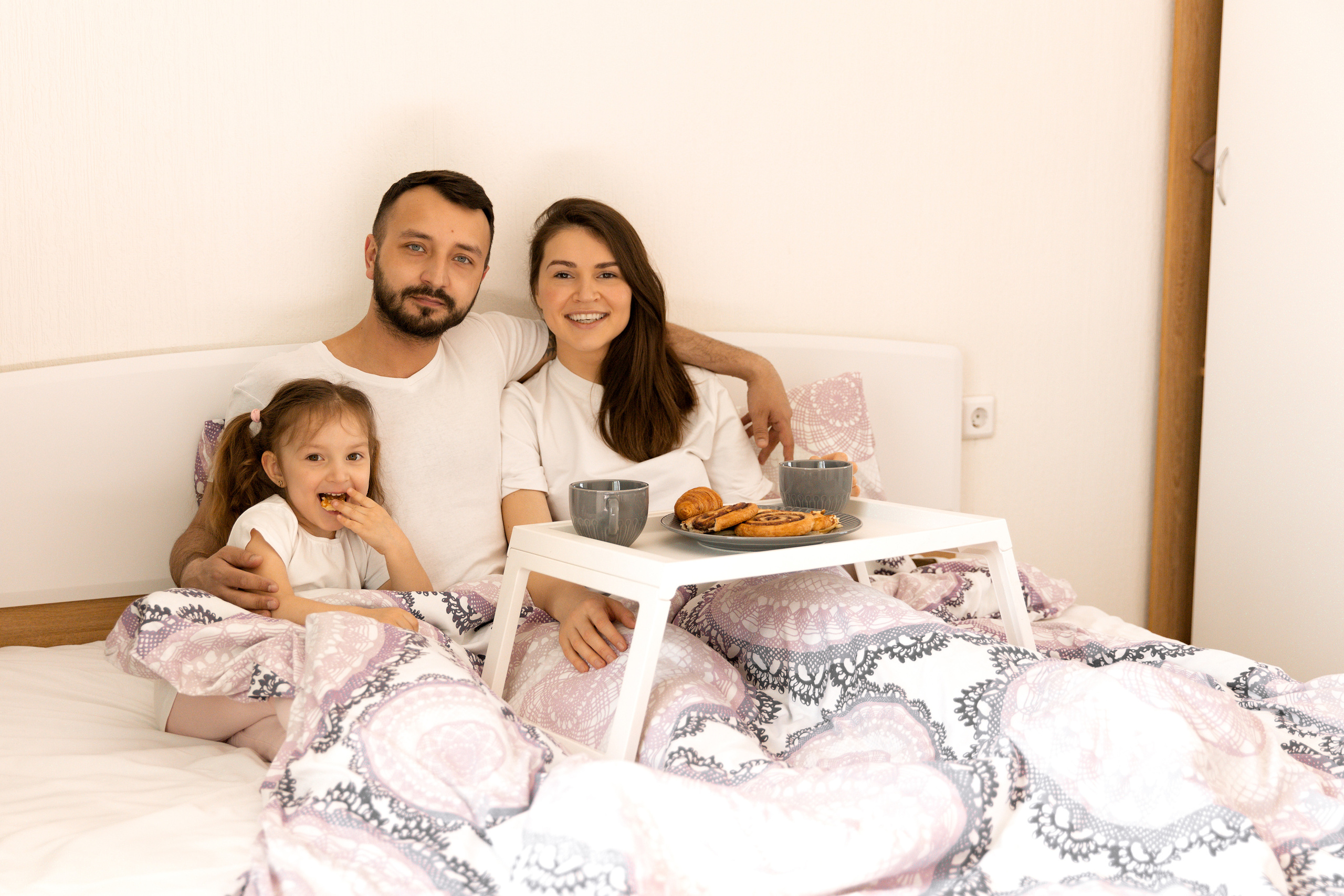 Воскресное утро у Оли, Саши и малышки Полины❤️. Детский и семейный фотограф в Москве Галя Любимова