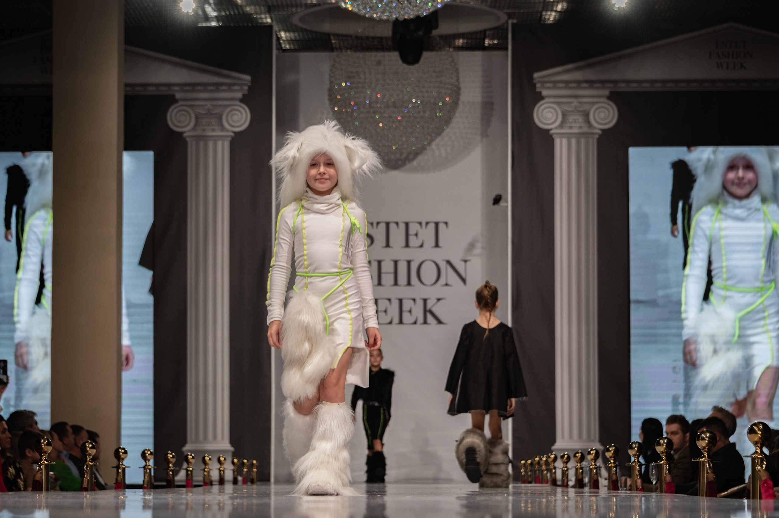 Estet Fashion Week-2023. Фотограф Роман Адлер