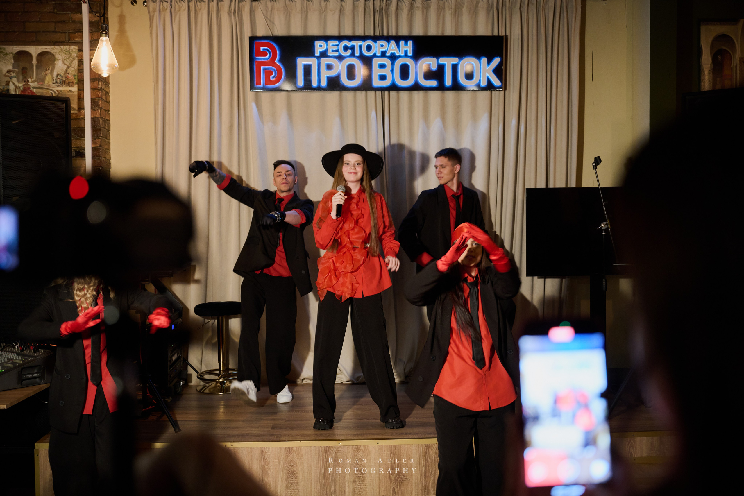 ТОП 50 успешных персон России. Фотограф Роман Адлер