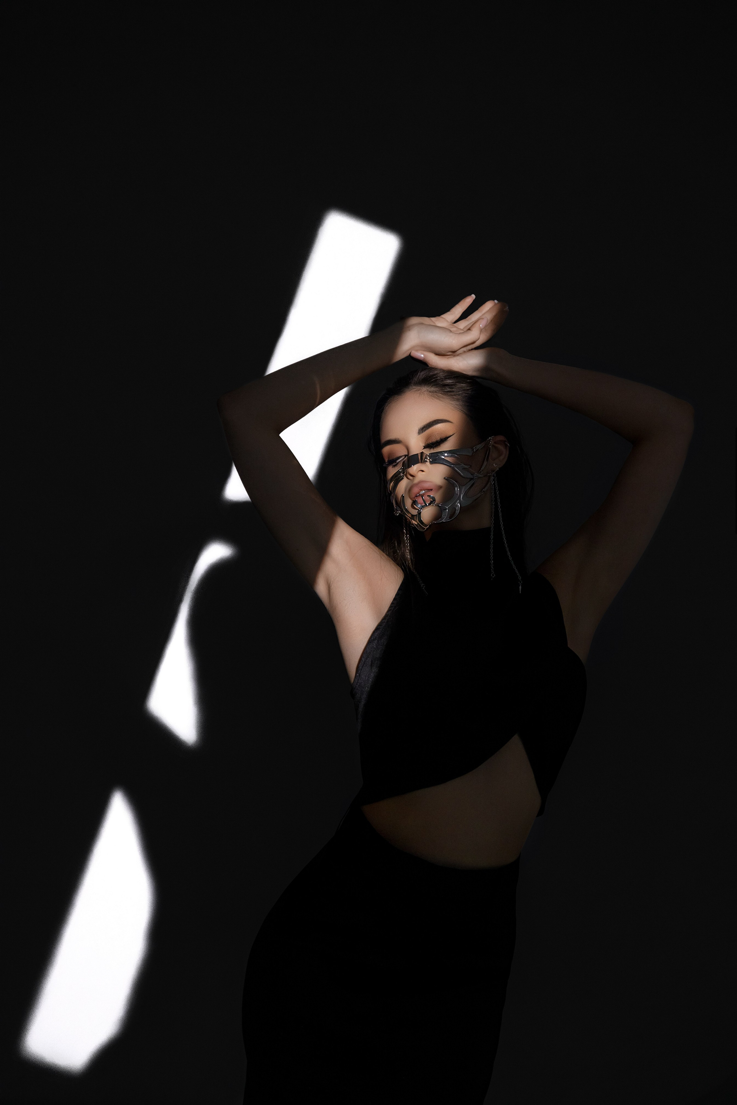 KRISTINA. Фотограф для маркетплейсов в Москве Озерова Кристина