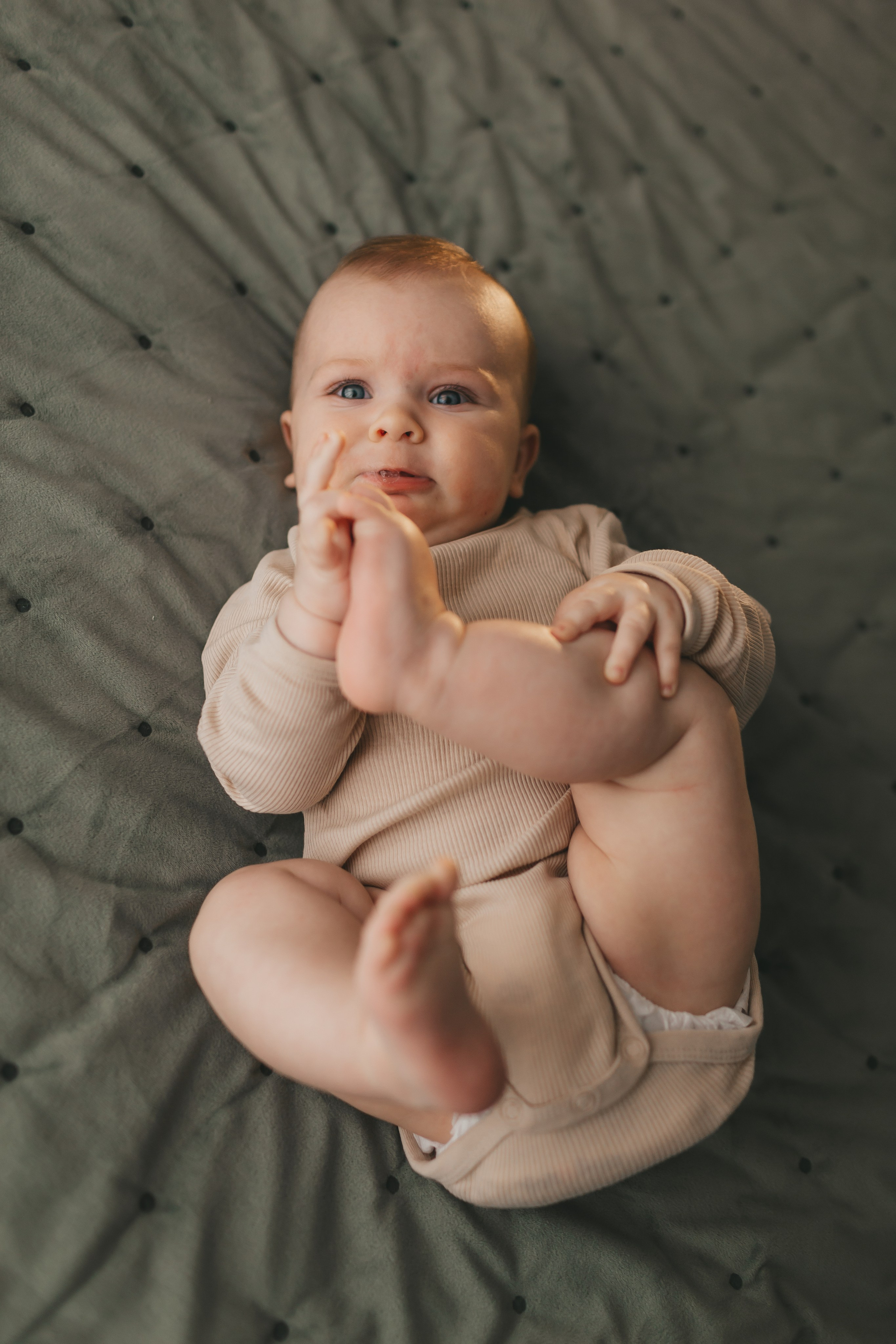Женя, Юля и Вероника (домашняя фотосессия). Семейный и детский фотограф и видеограф в Москве, Дрокина Наталья