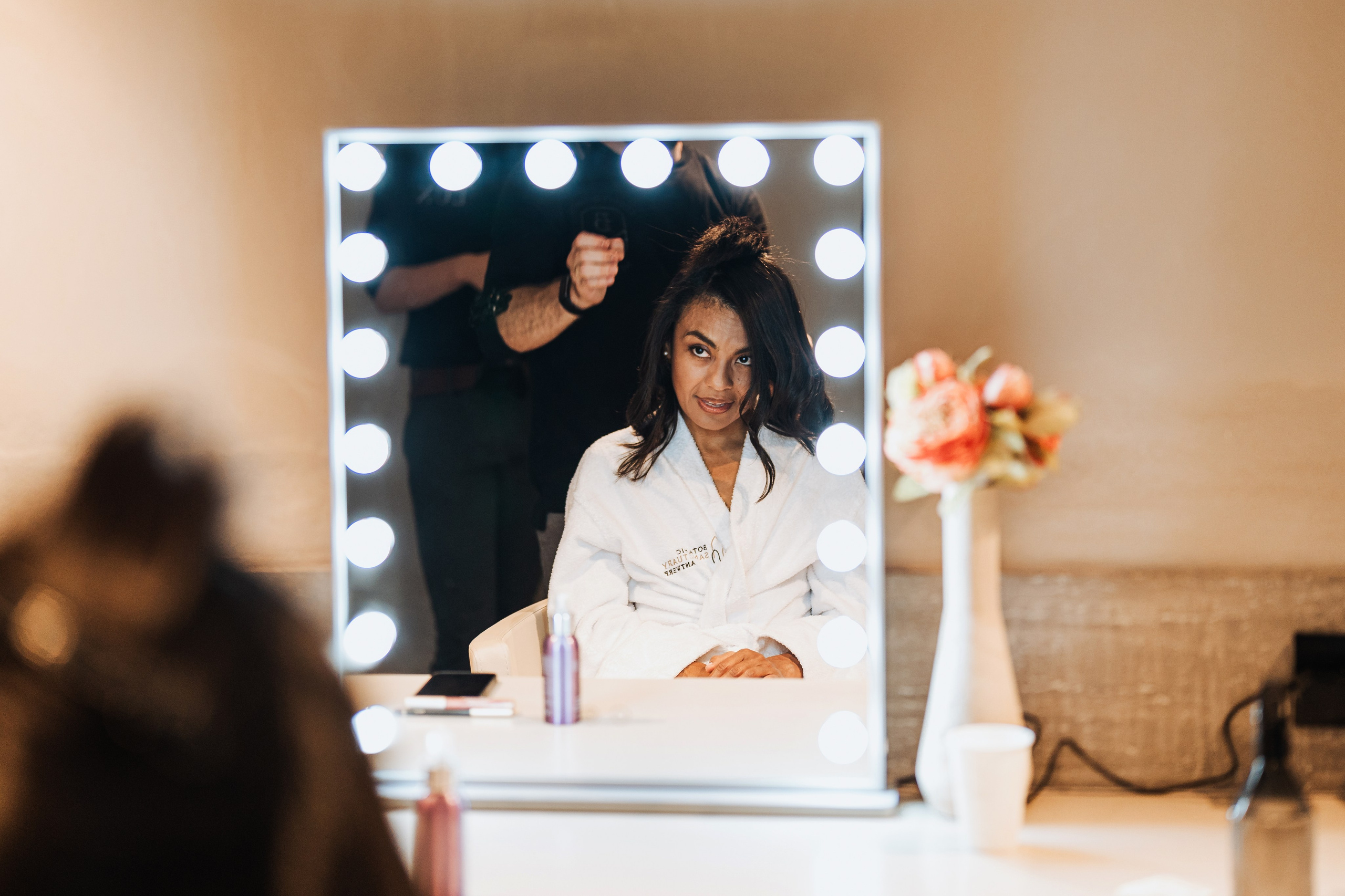 …Whimsical love. Golden Moments Editing — We do Wedding’s Retouch and Video Editing