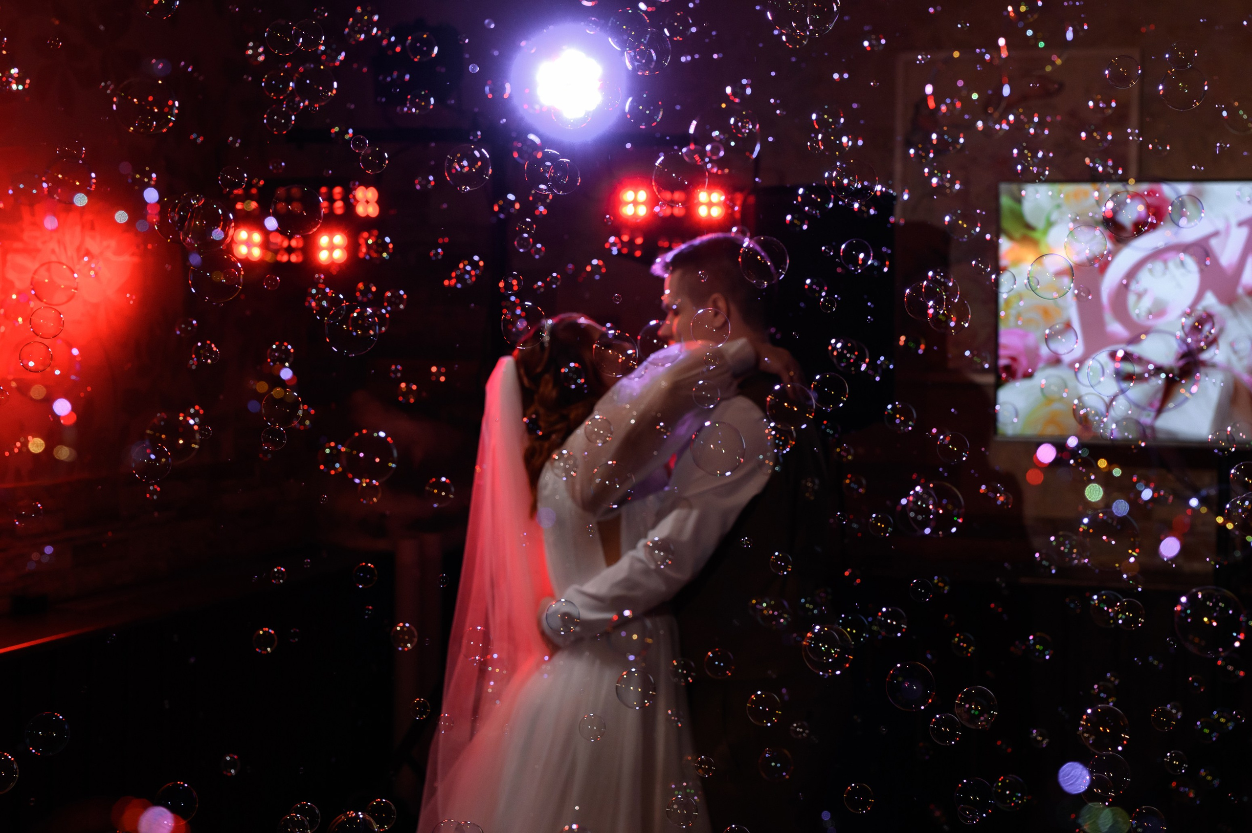 Алиса и Михаил. Свадебный фотограф Николай Коляганов в Иванове, Костроме, Ярославле, Нижнем Новгороде