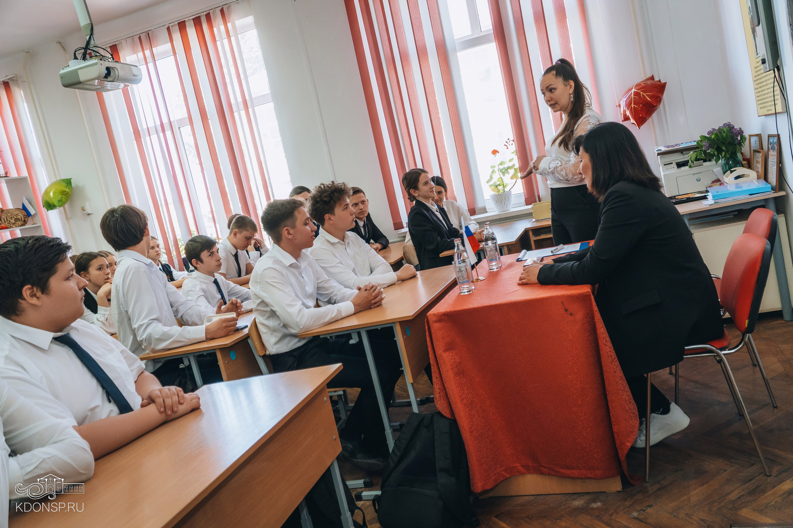 «Власть — это мы». Новотитаровский Дом культуры