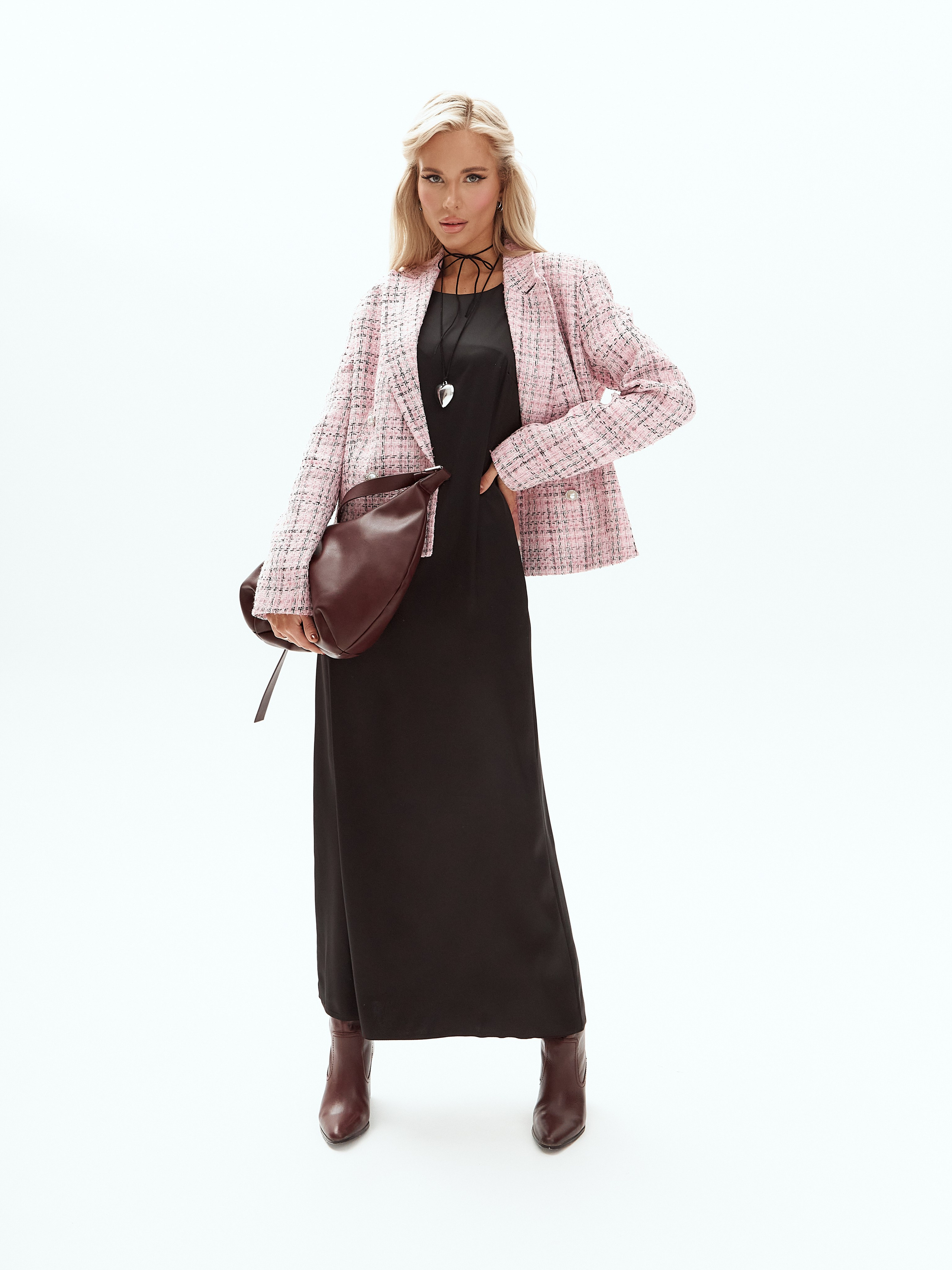 КРИСТИНА. Продающий контент для маркетплейсов и e-commerce «под ключ»