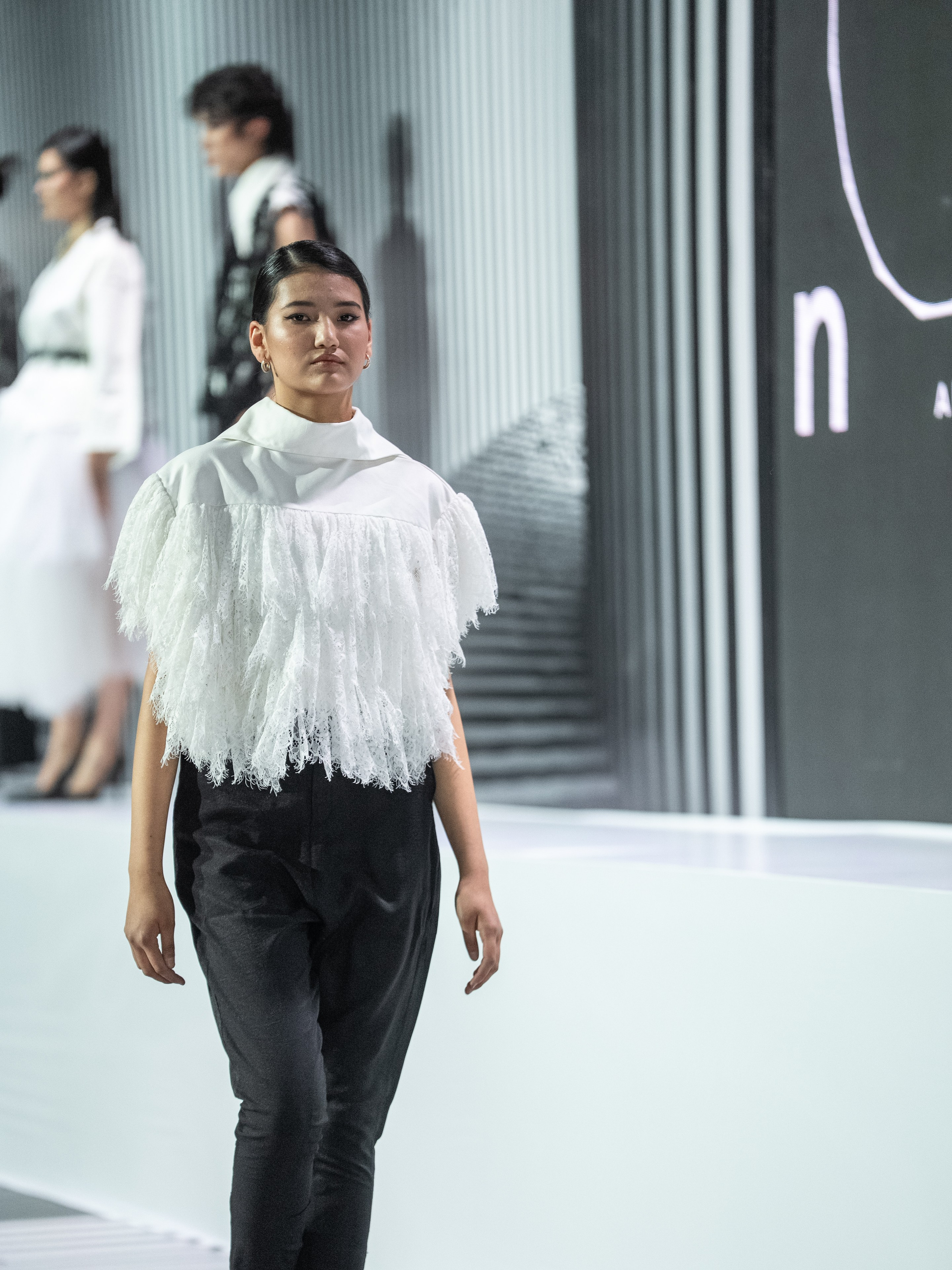 NAZAR ALMAZBEKOB (Кыргызстан). Сайт Алматинского НЮ АРТ, будуар и фэшн фотографа Дениса Карпенко