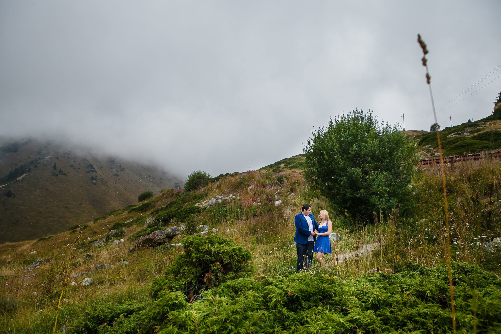 Профессиональный свадебный фотограф, видевший разные свадебные платья,. Свадебный и семейный фотограф Алматы Владимир Акуленко