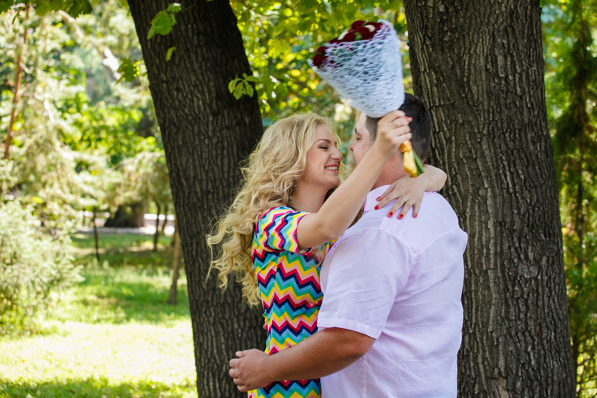 Профессиональный свадебный фотограф, видевший разные свадебные платья,. Свадебный и семейный фотограф Алматы Владимир Акуленко