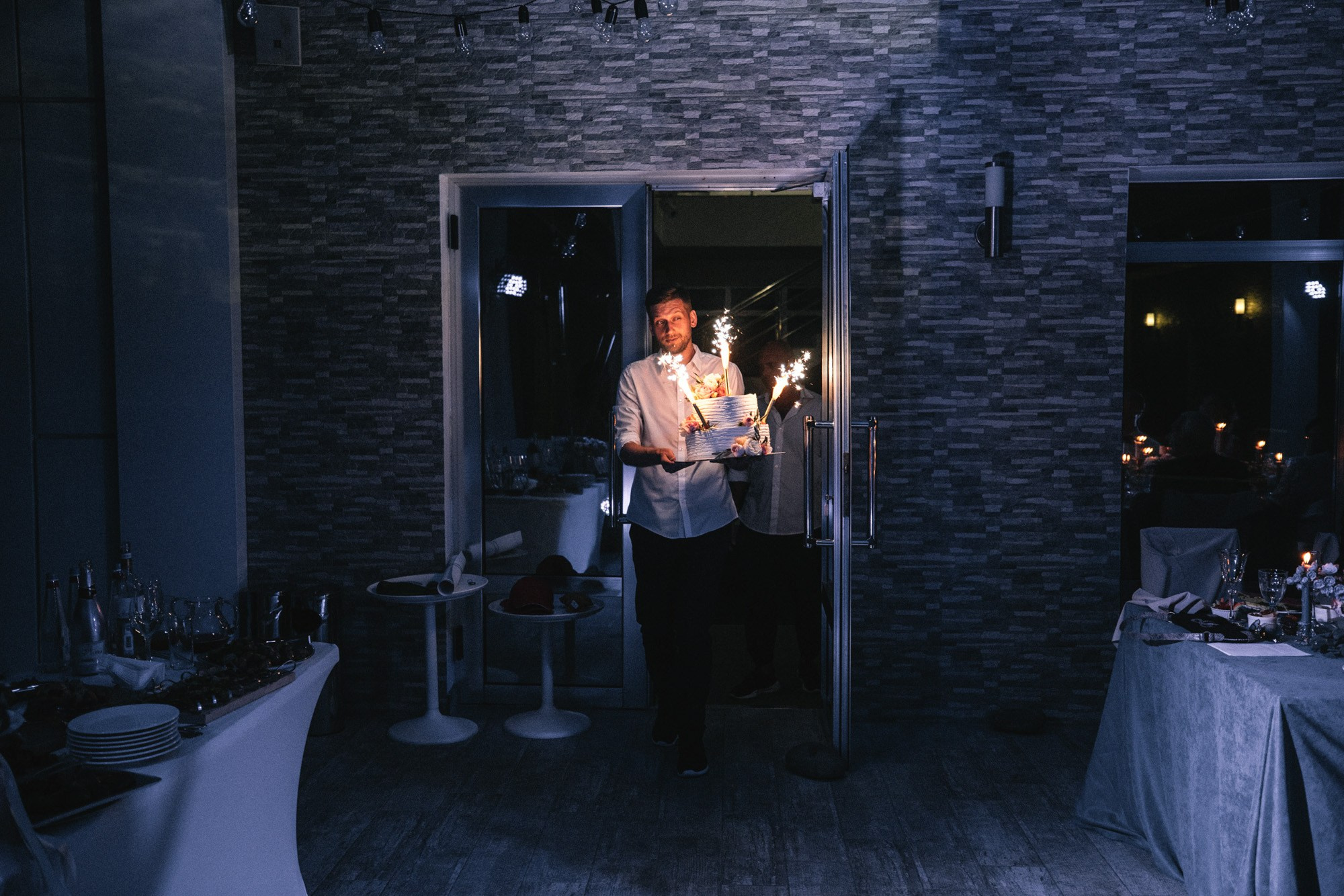 Свадебная фотосессия на вилле в Сочи. Свадебный, репортажный фотограф Дмитрий Макарченко