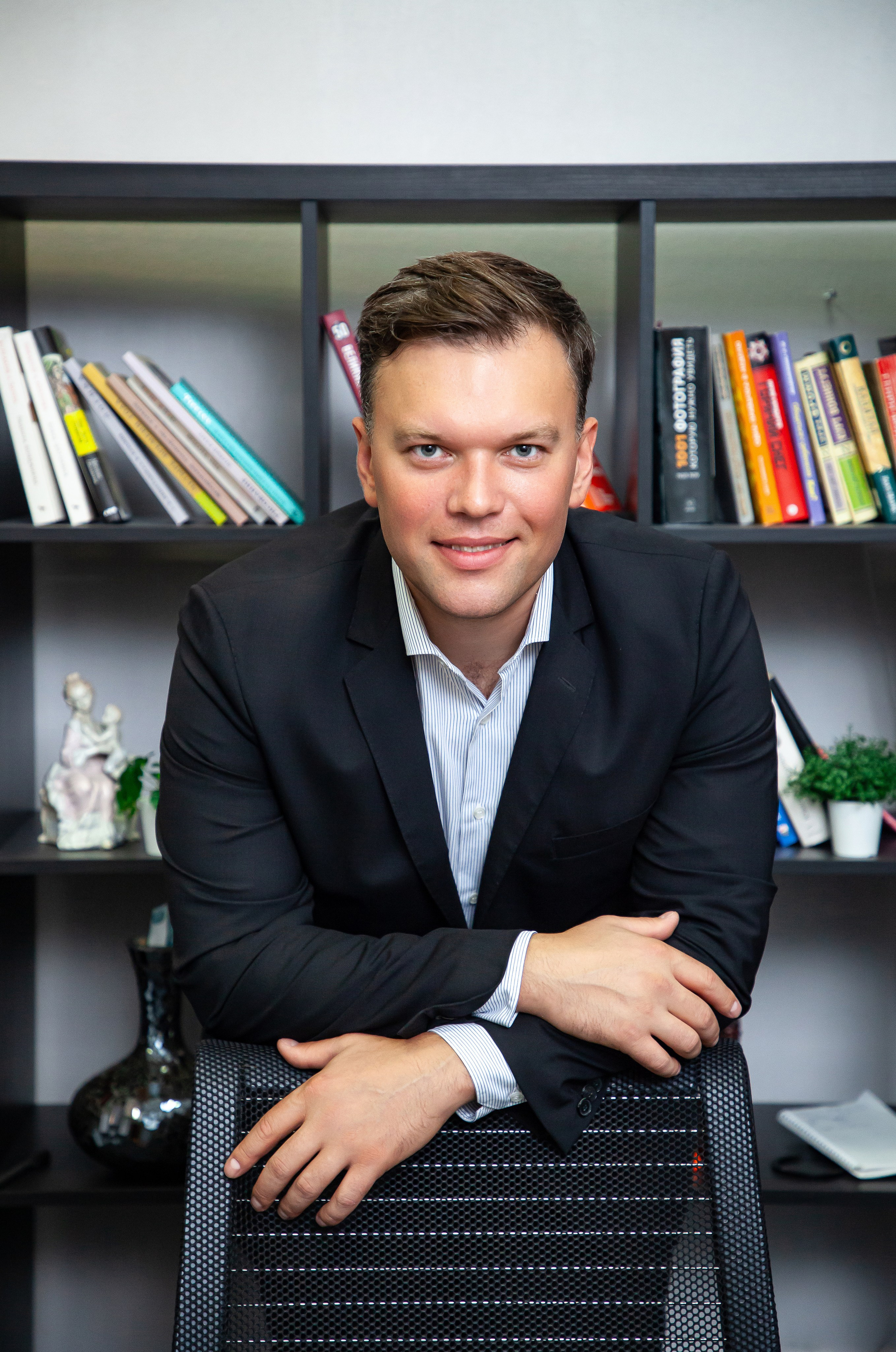 Профессиональные бизнес-портреты в Москве и Московской области. Фотостудия в Москве LUXARTPHOTO